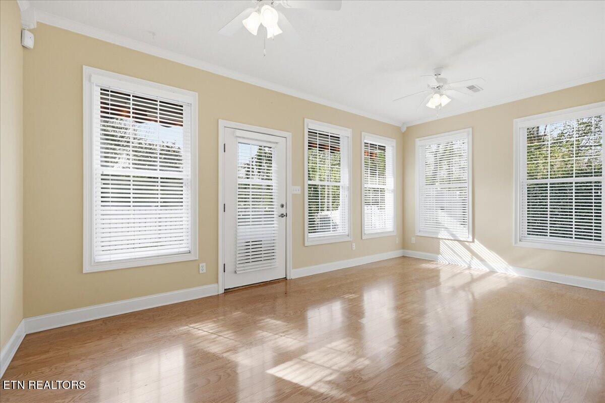 9448 Westland Crossing Way Knoxville TN 37922