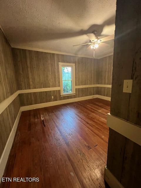 1608 Highway 116 Caryville TN 37714