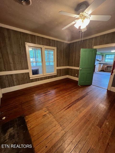 1608 Highway 116 Caryville TN 37714