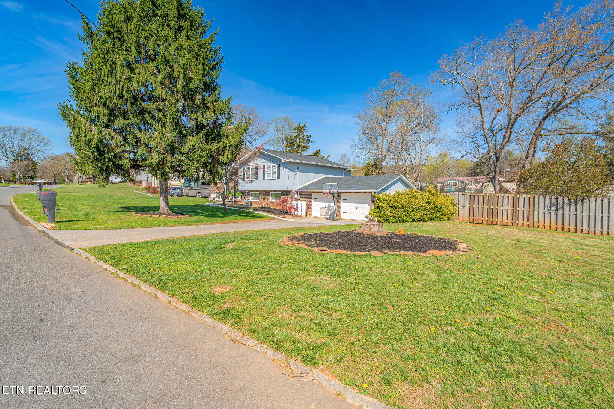 7301 Dunsten Drive Knoxville TN 37931