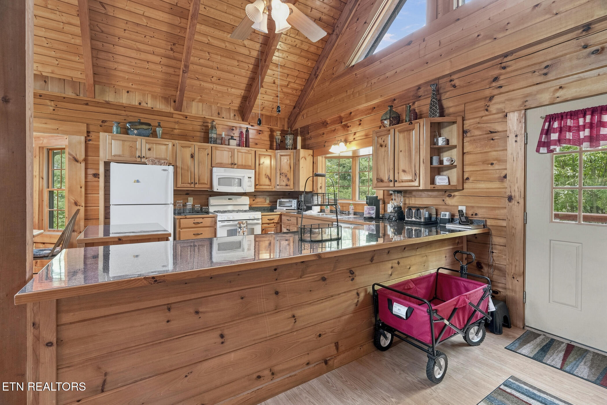 2469 Misty Shadows Drive Sevierville TN 37862