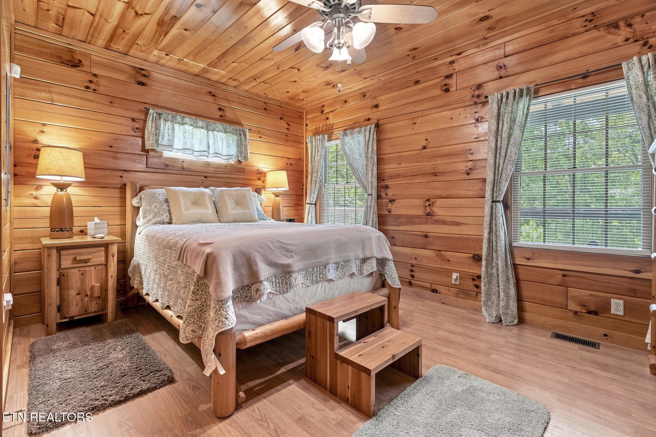 2469 Misty Shadows Drive Sevierville TN 37862