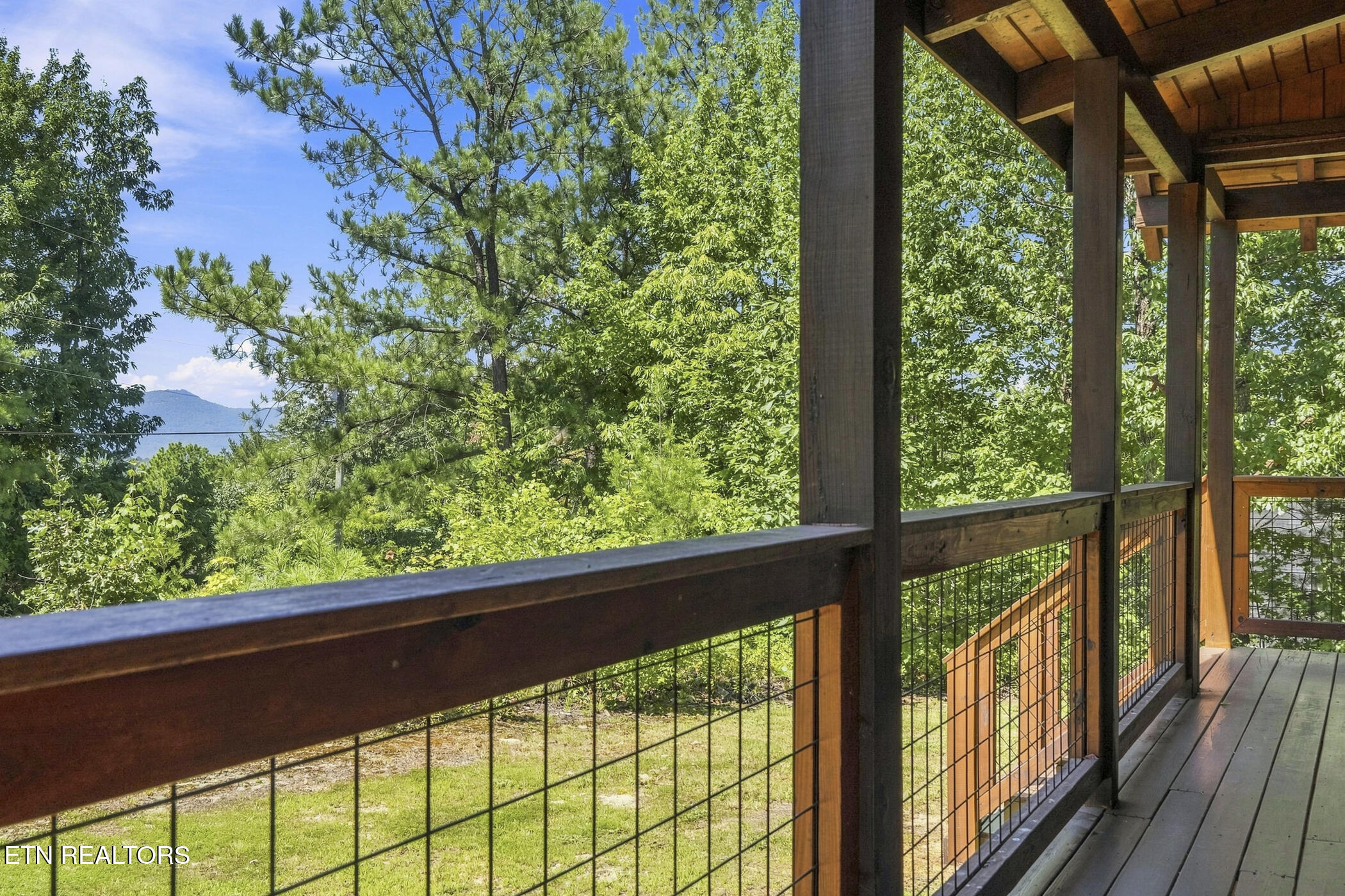 2469 Misty Shadows Drive Sevierville TN 37862