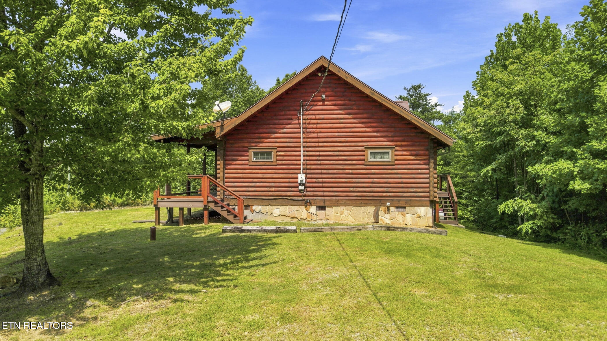 2469 Misty Shadows Drive Sevierville TN 37862