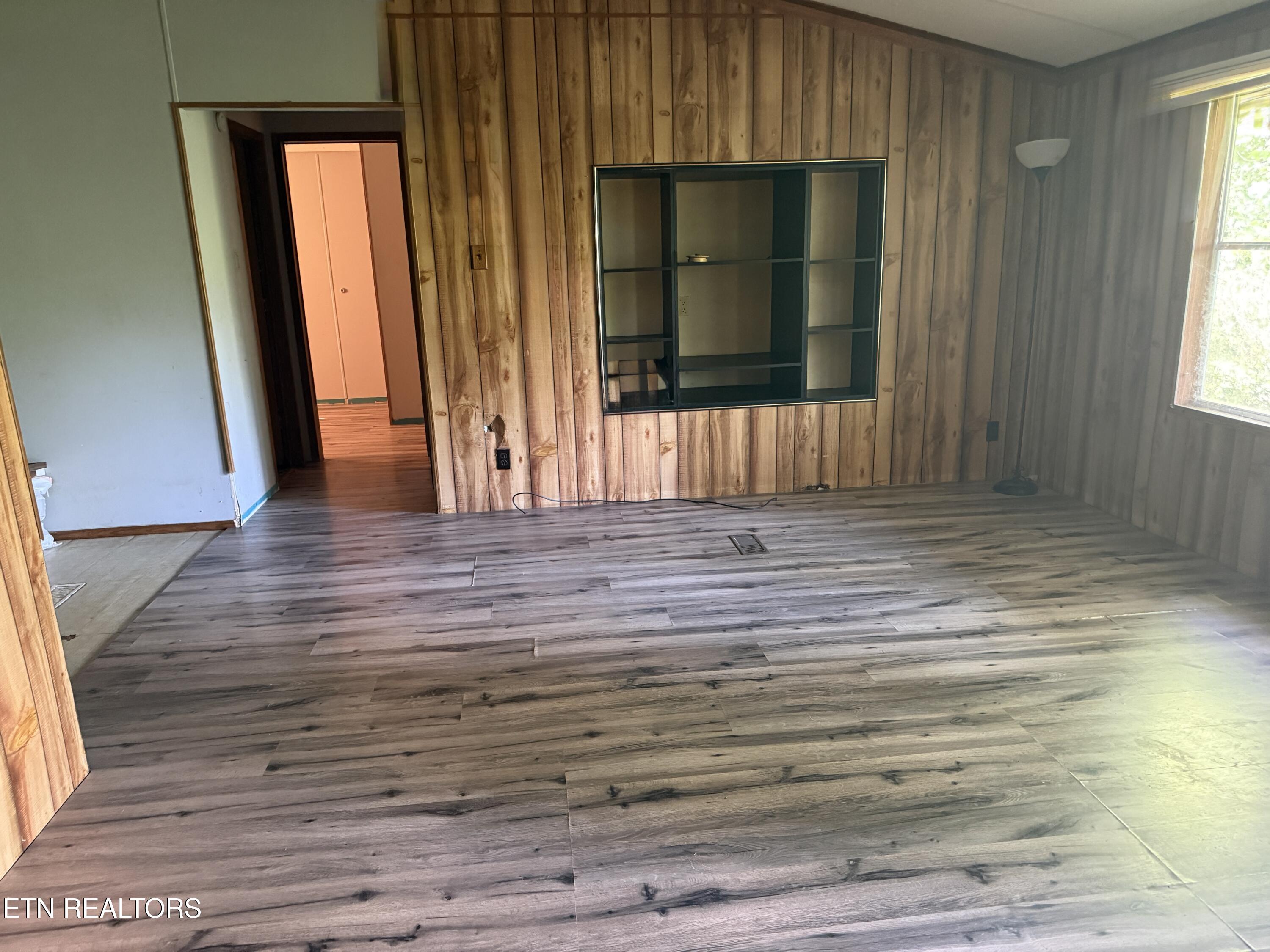 129 Old Bryant Lane Rocky Top TN 37769