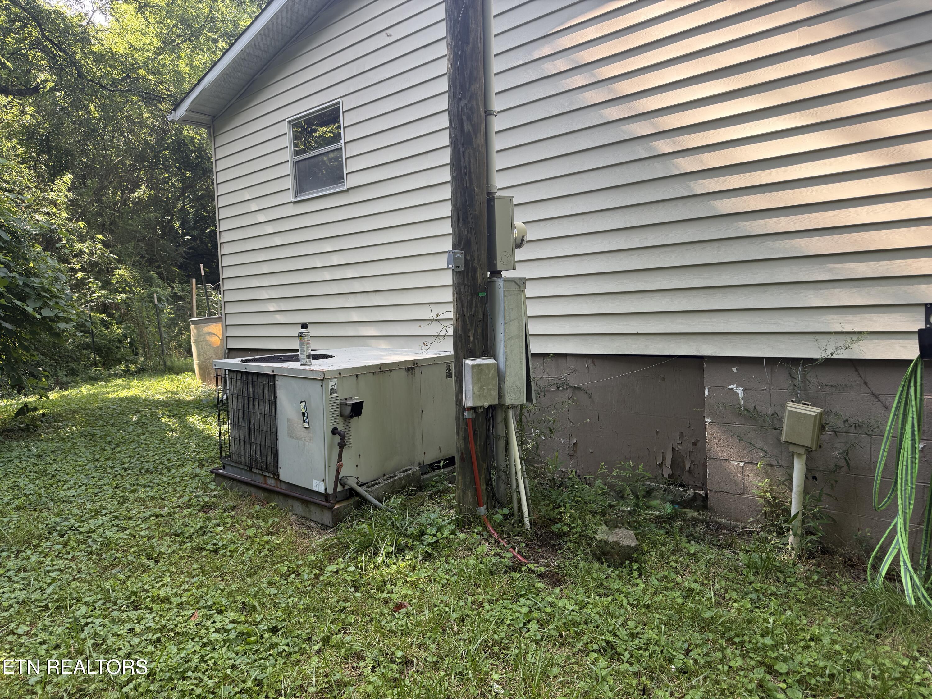 129 Old Bryant Lane Rocky Top TN 37769
