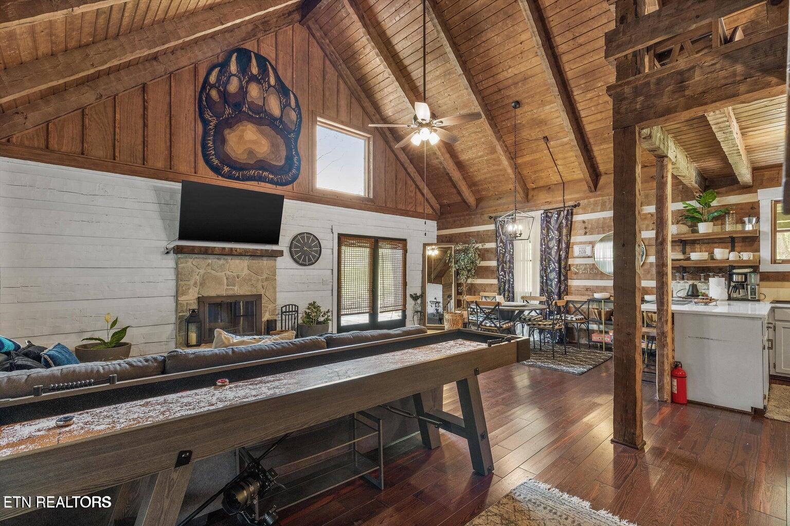 4065 Hickory Hollow Way Sevierville TN 37862