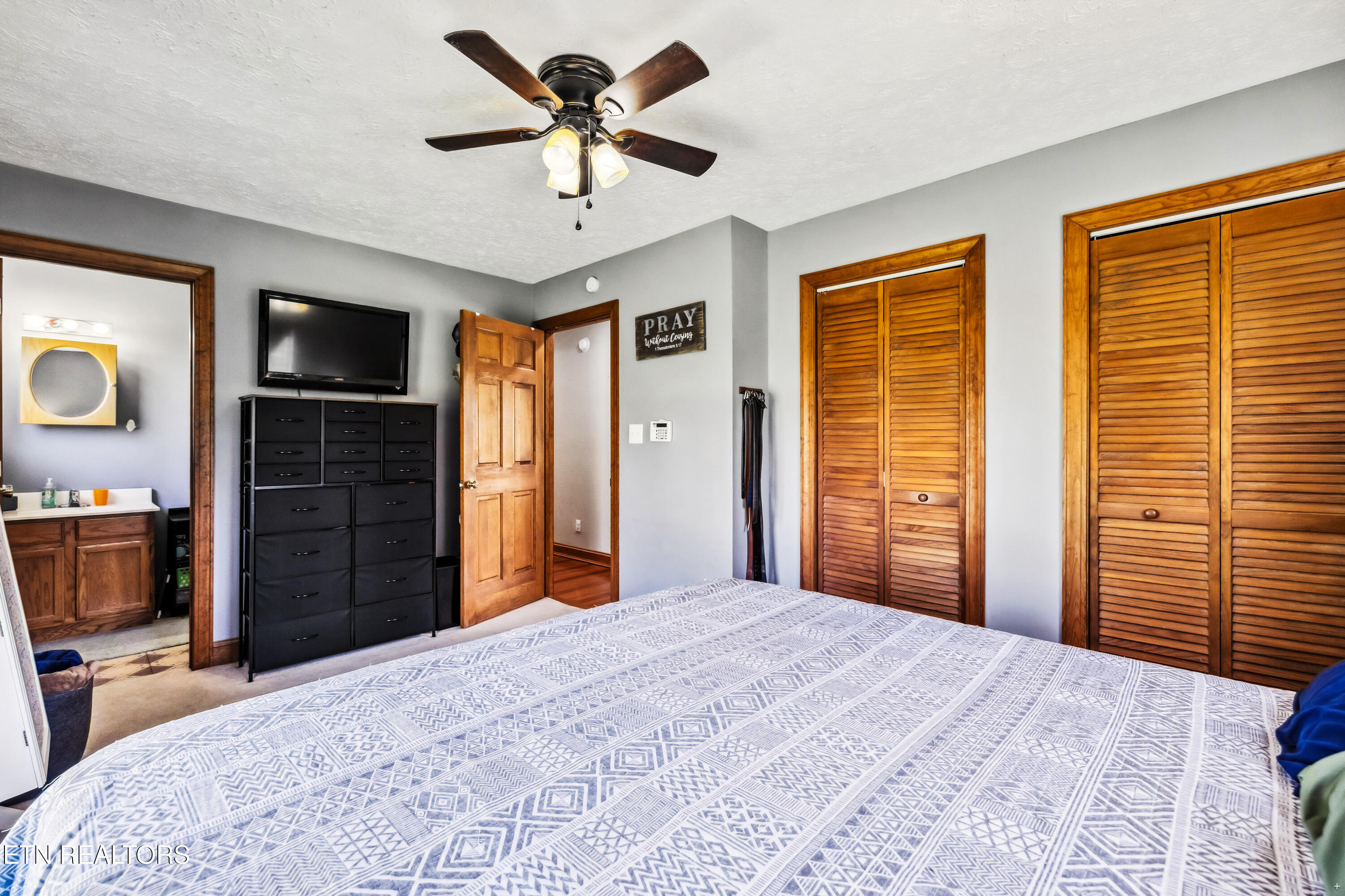 2310 Mccleary Road Sevierville TN 37876