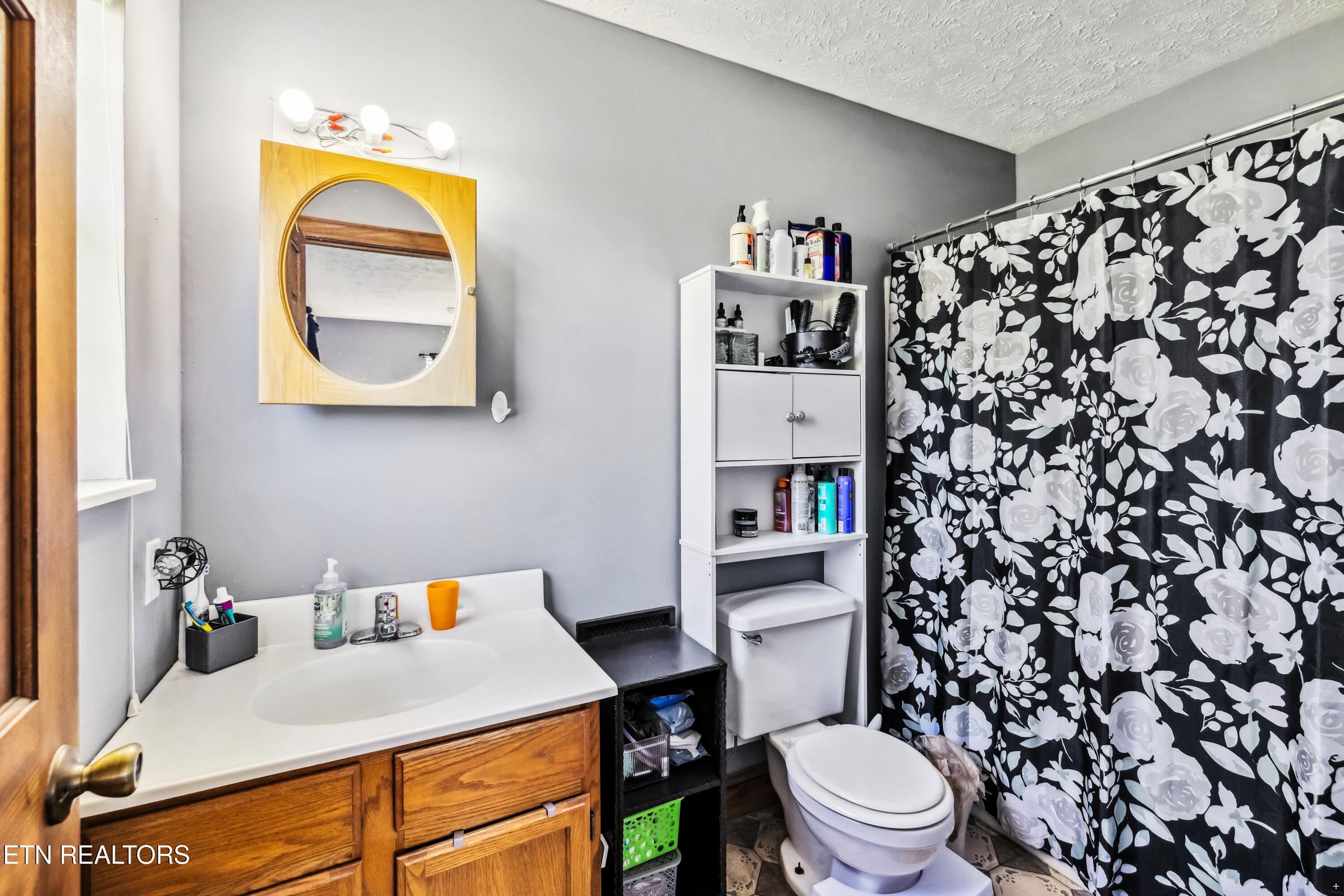 2310 Mccleary Road Sevierville TN 37876