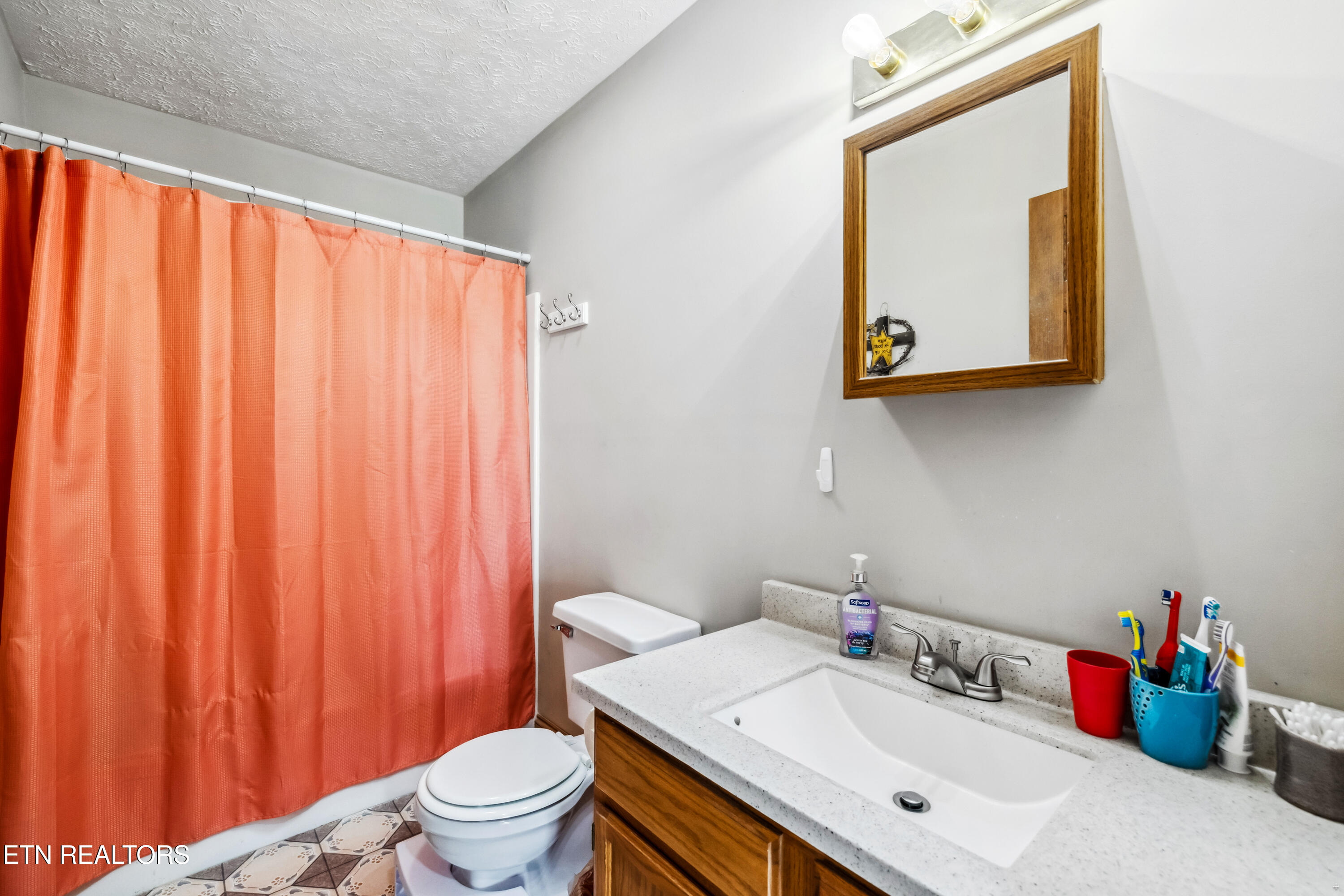 2310 Mccleary Road Sevierville TN 37876