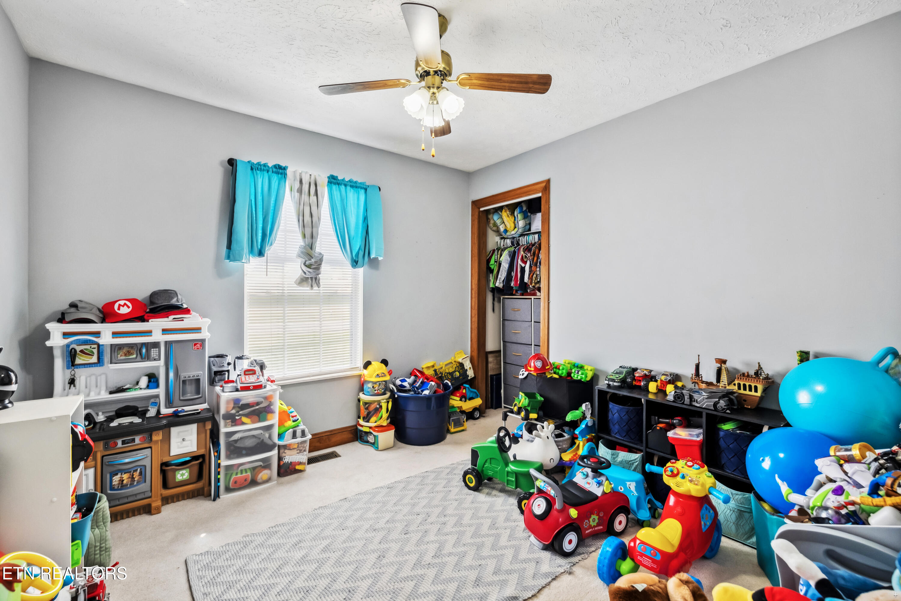 2310 Mccleary Road Sevierville TN 37876