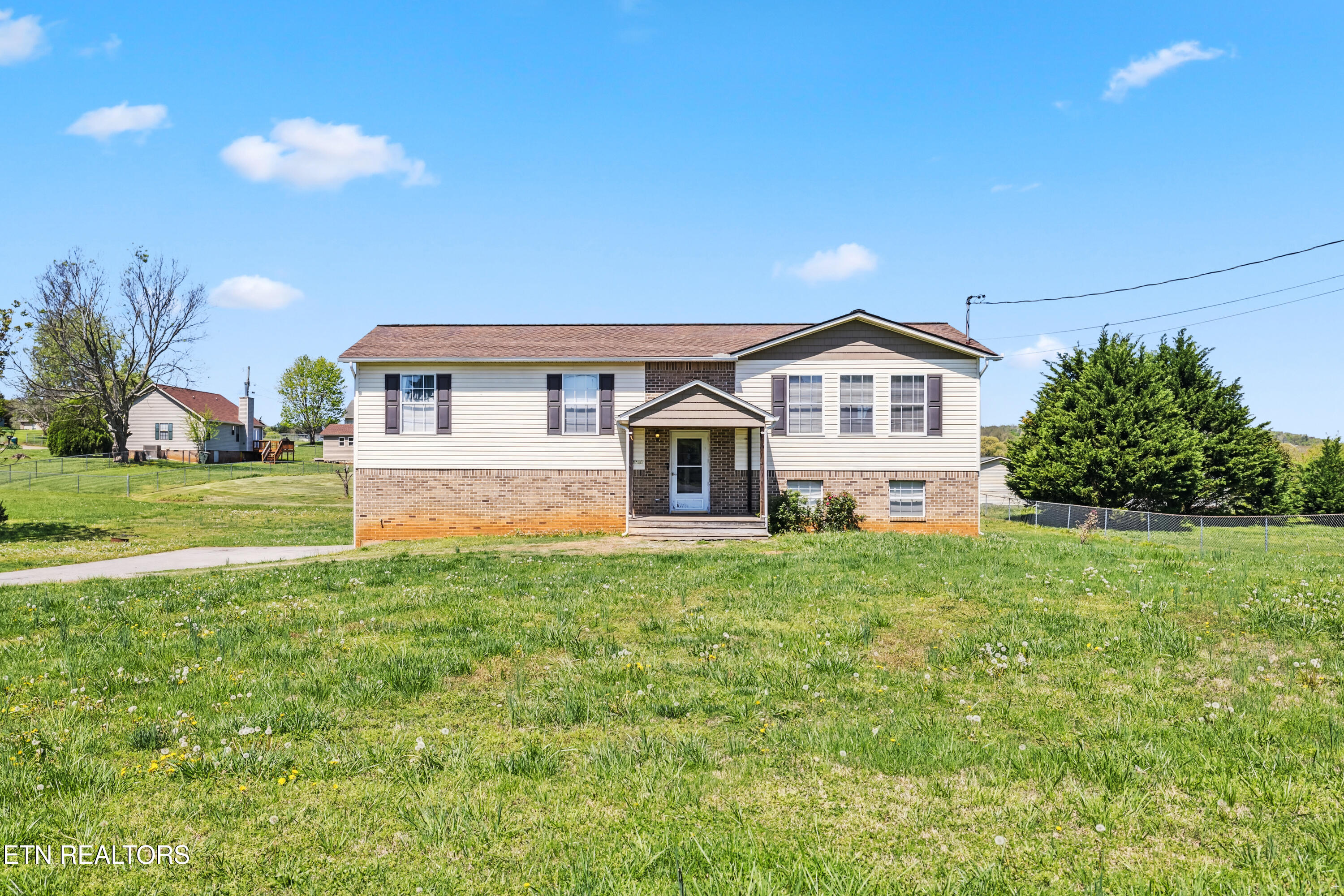 2310 Mccleary Road Sevierville TN 37876