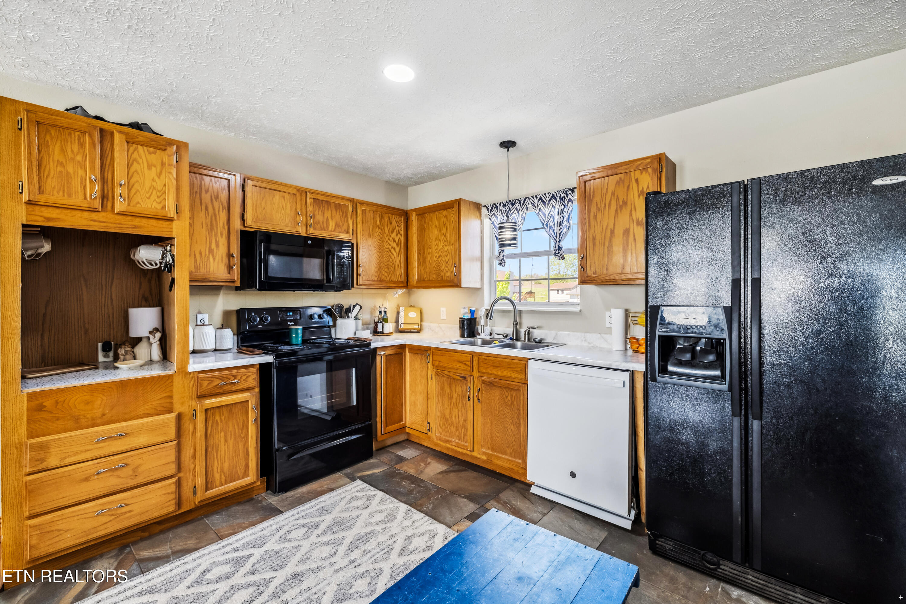 2310 Mccleary Road Sevierville TN 37876