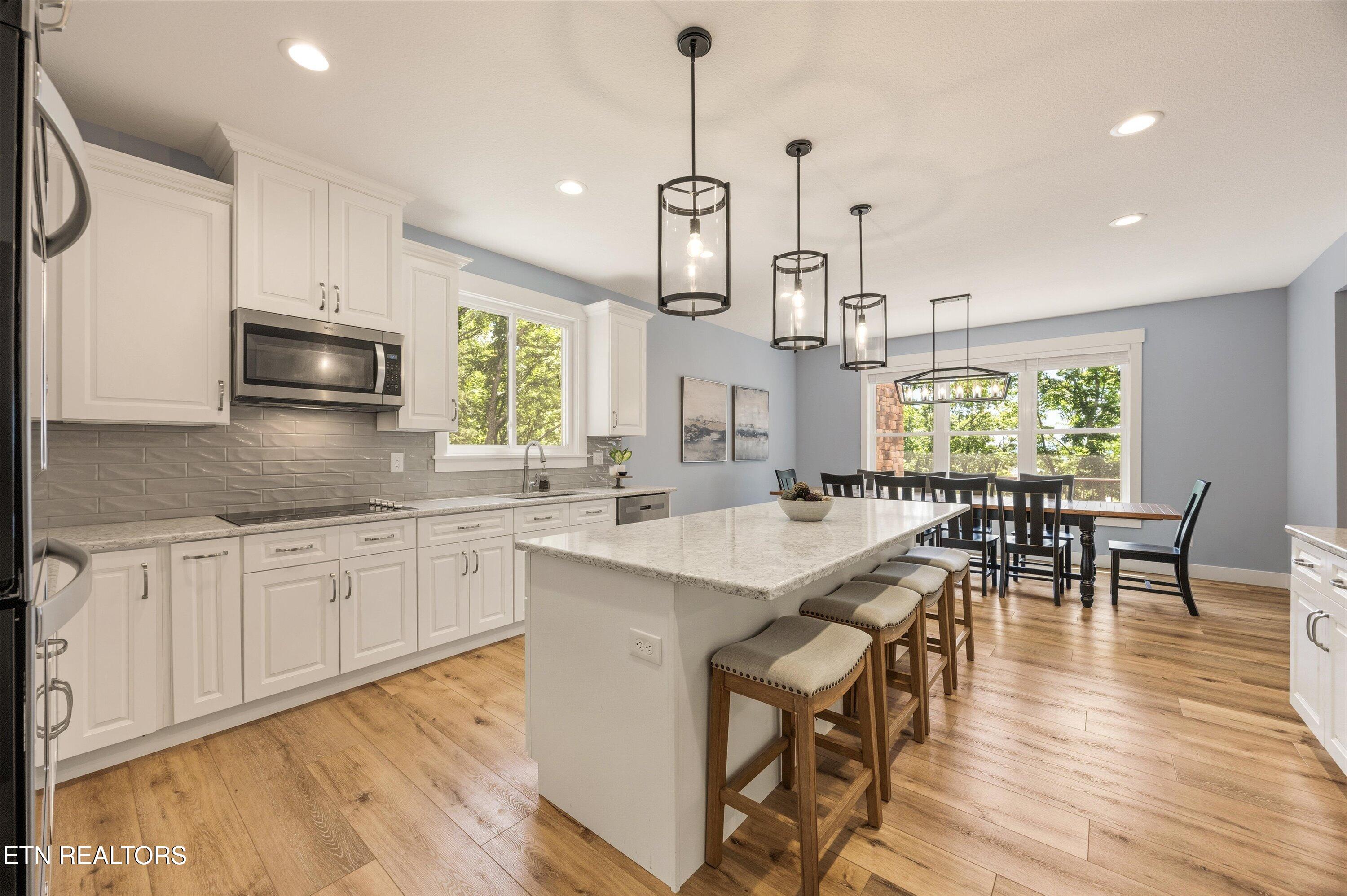 3661 Russell Brothers Road Sharps Chapel TN 37866