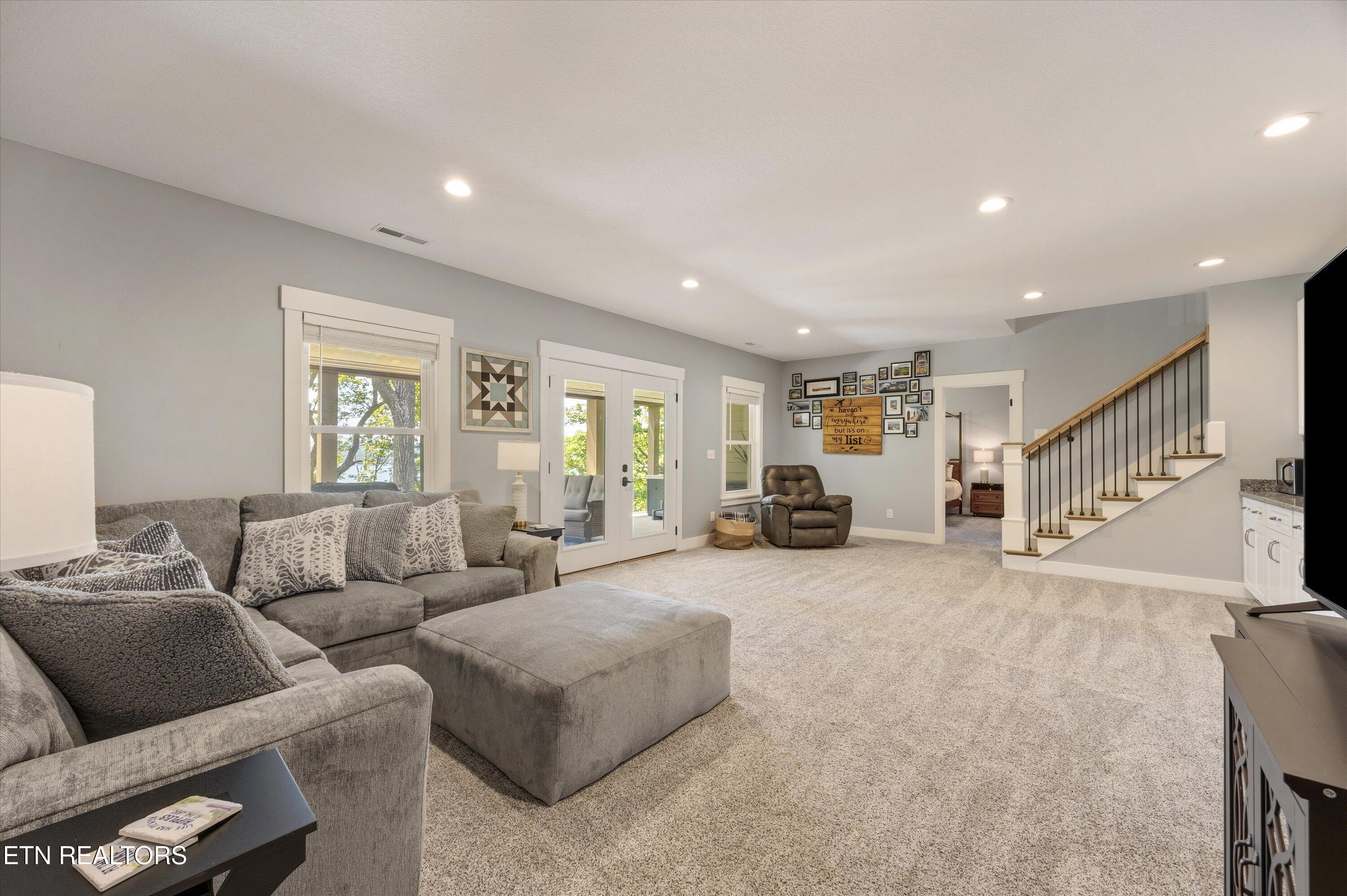 3661 Russell Brothers Road Sharps Chapel TN 37866