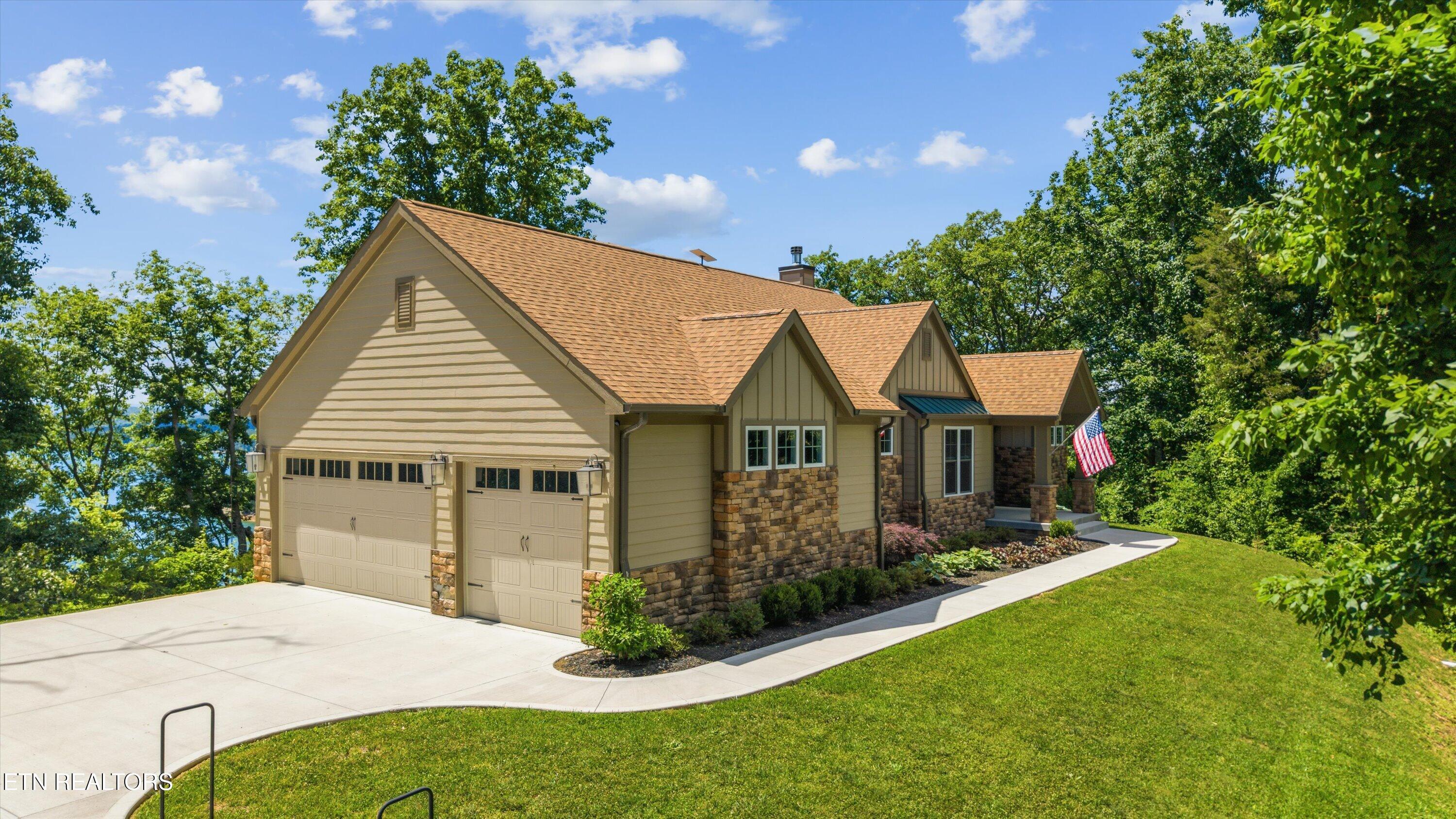 3661 Russell Brothers Road Sharps Chapel TN 37866