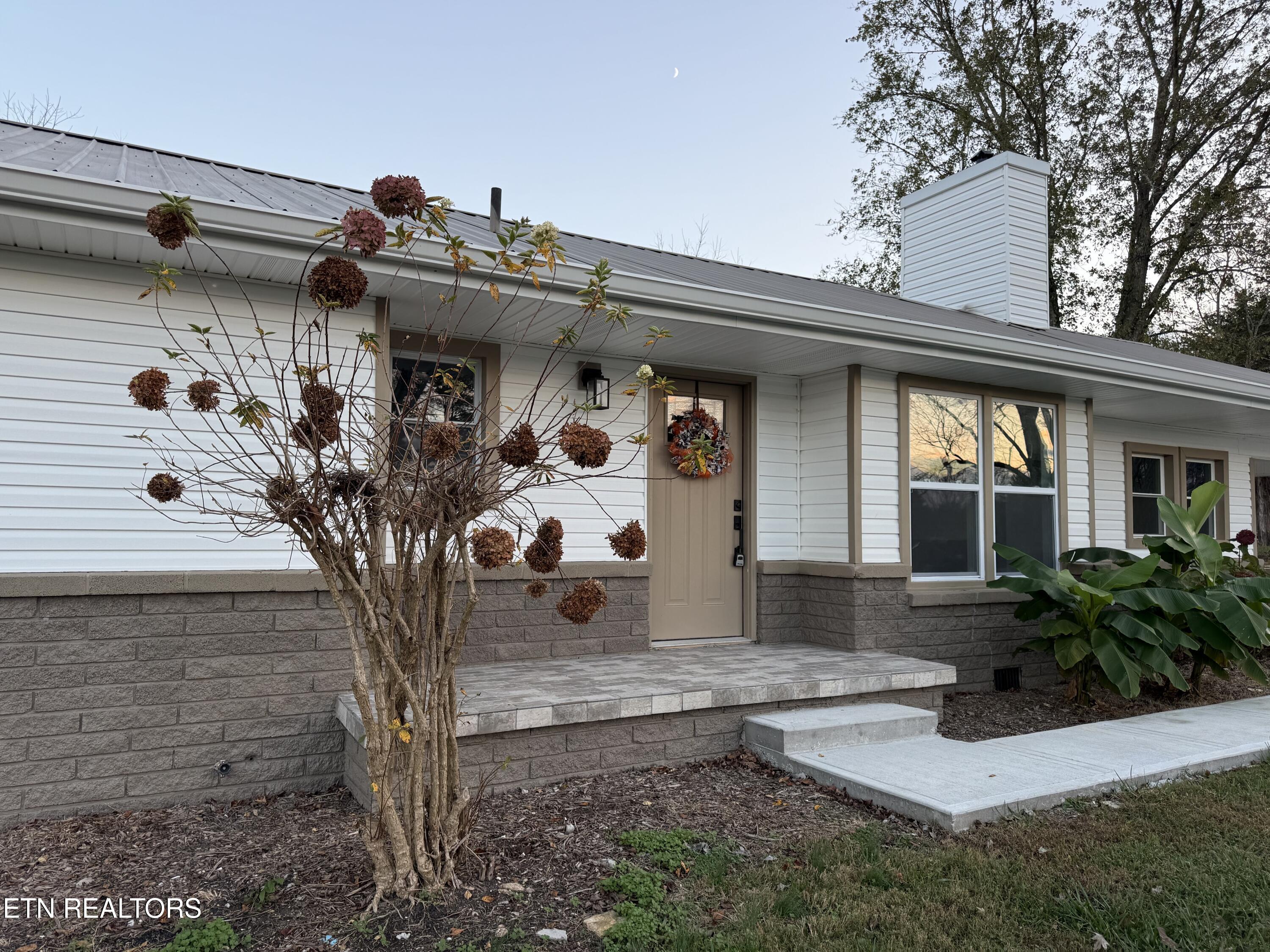 1184 Davis Chapel Road Lafollette TN 37766