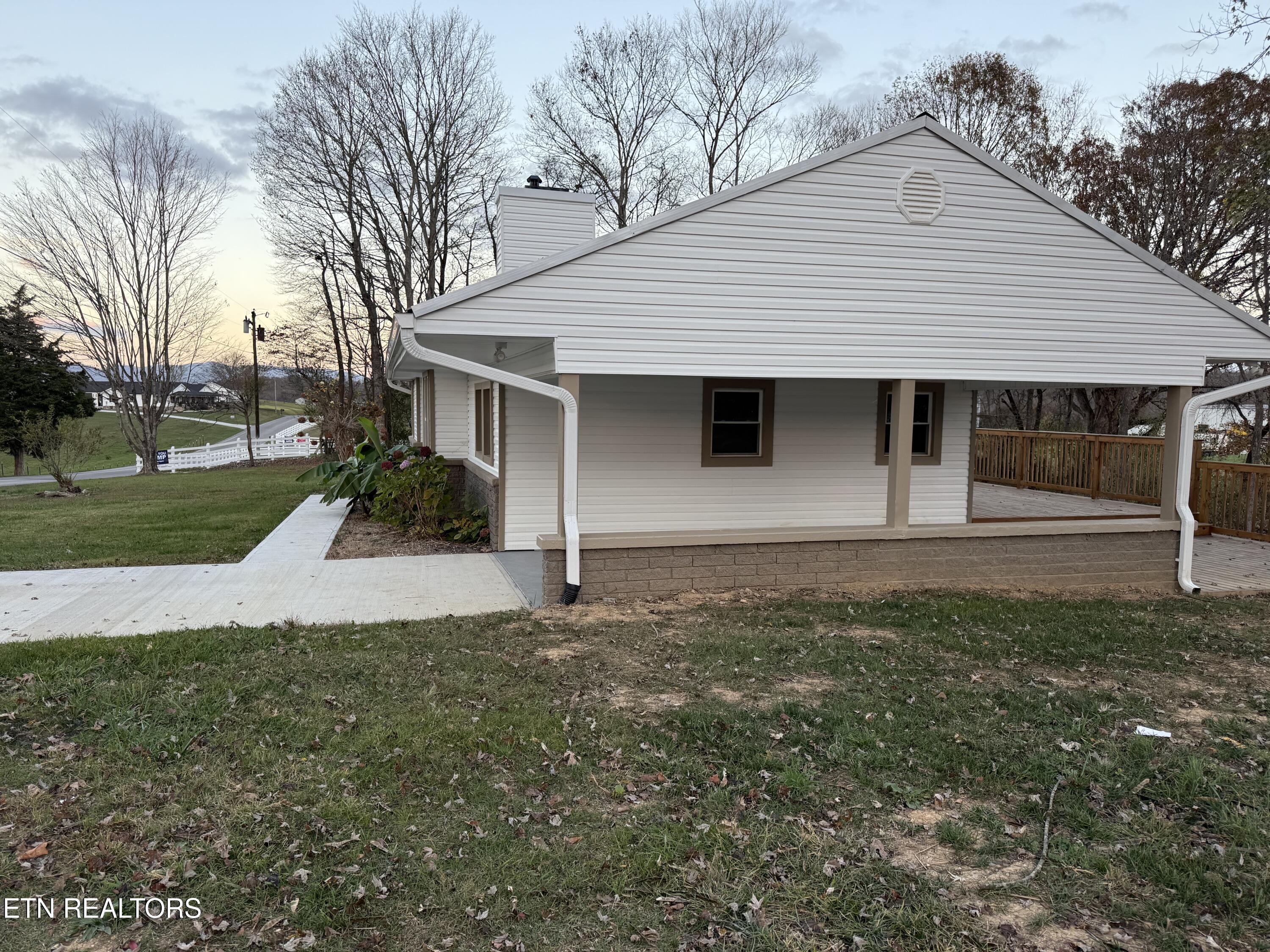 1184 Davis Chapel Road Lafollette TN 37766