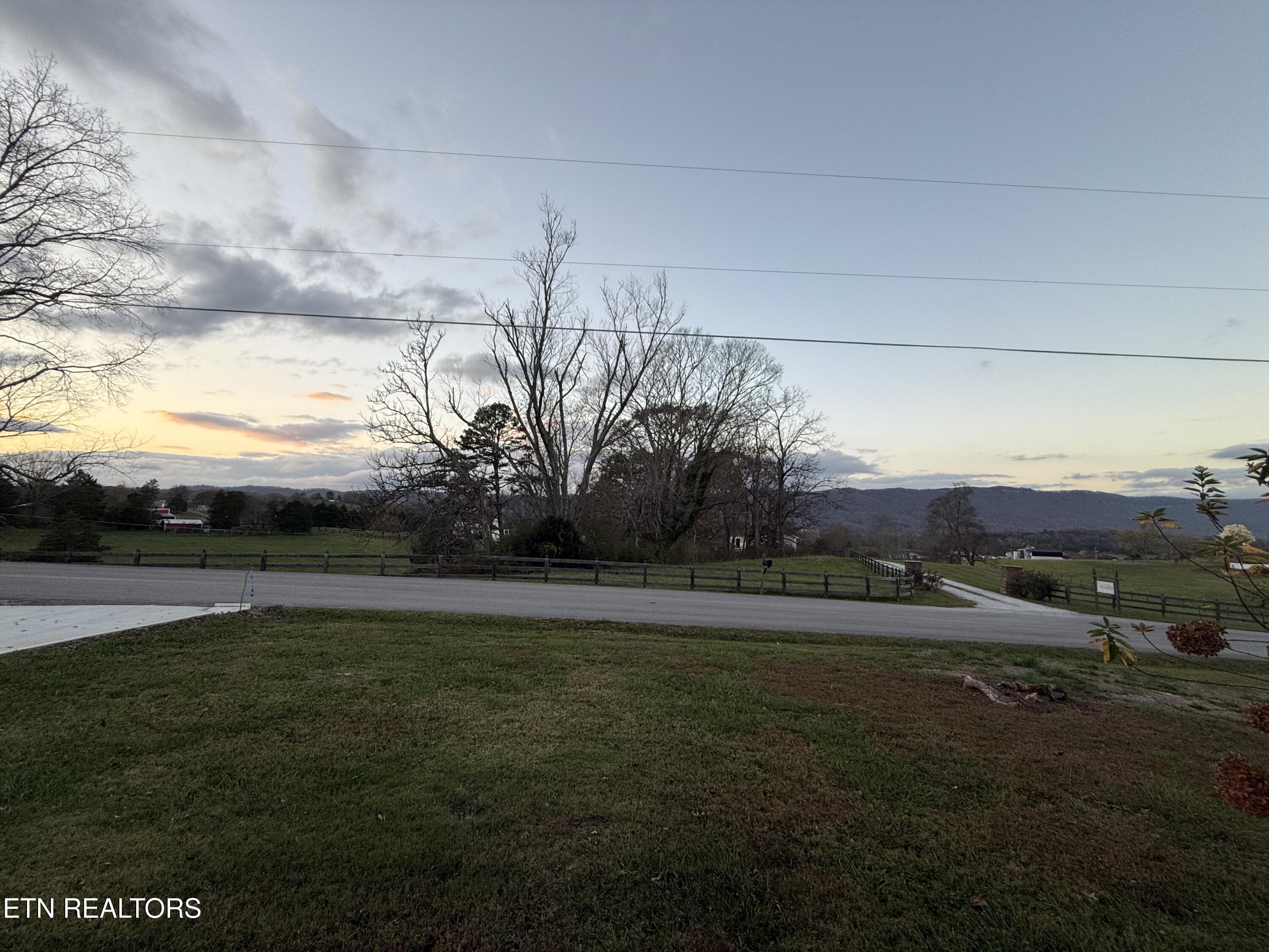 1184 Davis Chapel Road Lafollette TN 37766