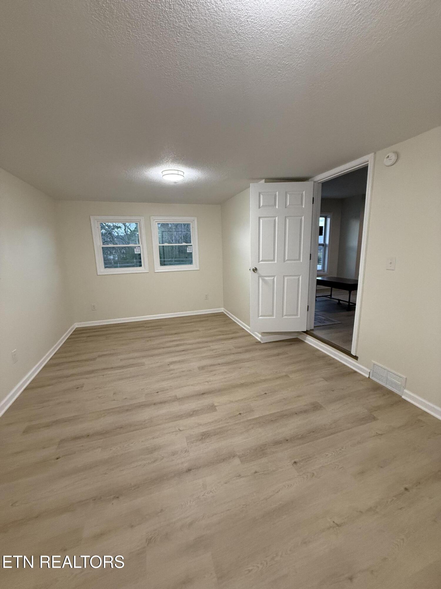 1184 Davis Chapel Road Lafollette TN 37766