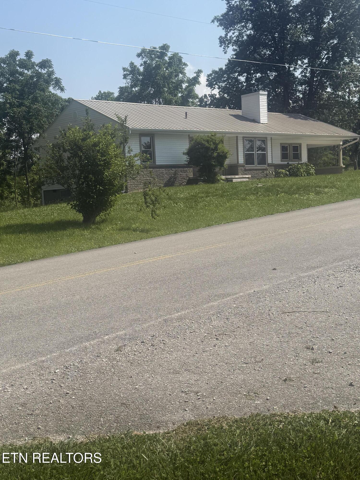 1184 Davis Chapel Road Lafollette TN 37766