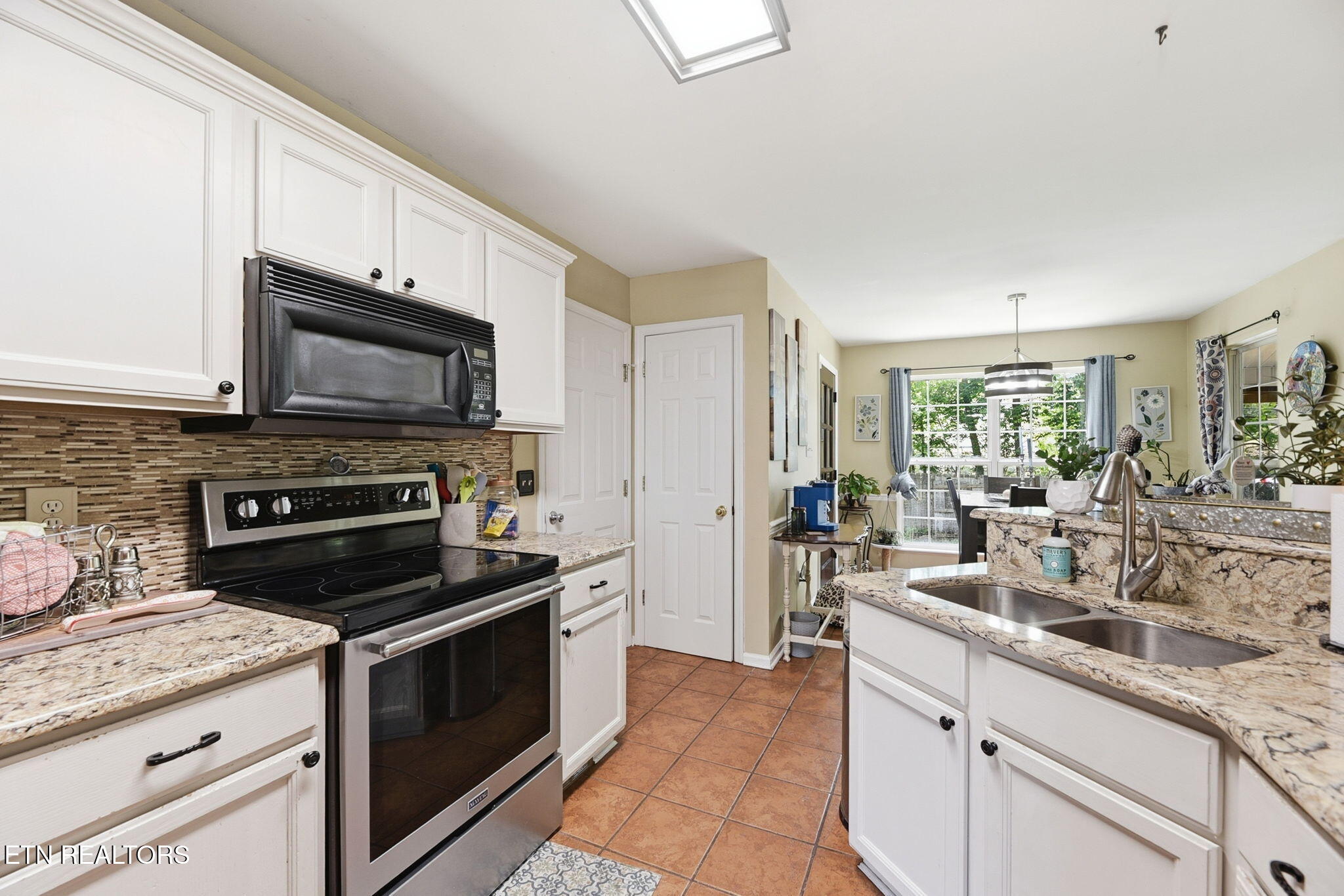 7219 Emerald Heath Road Powell TN 37849