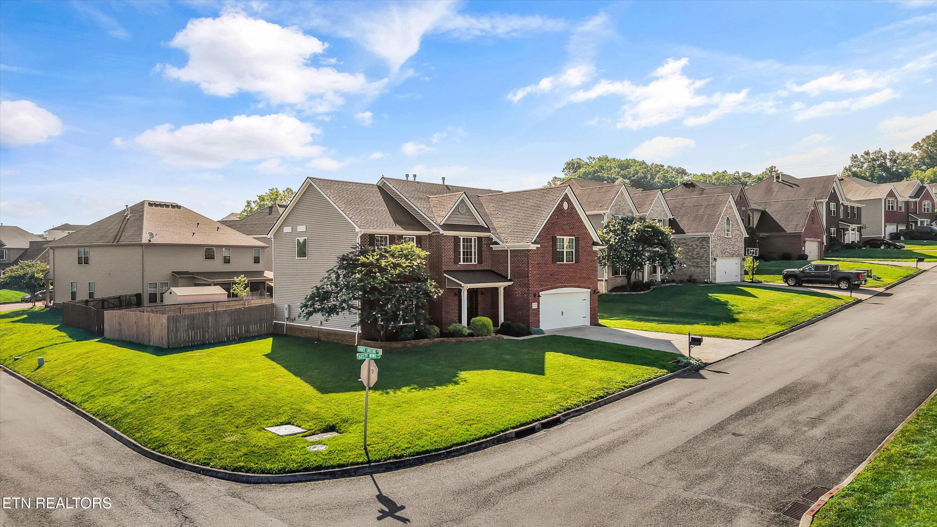 2058 Gusty Wind Lane Knoxville TN 37932