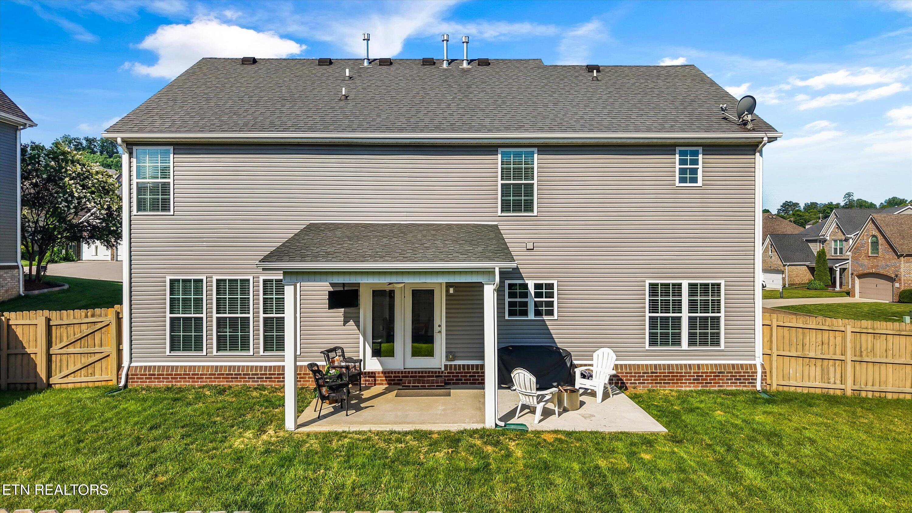 2058 Gusty Wind Lane Knoxville TN 37932