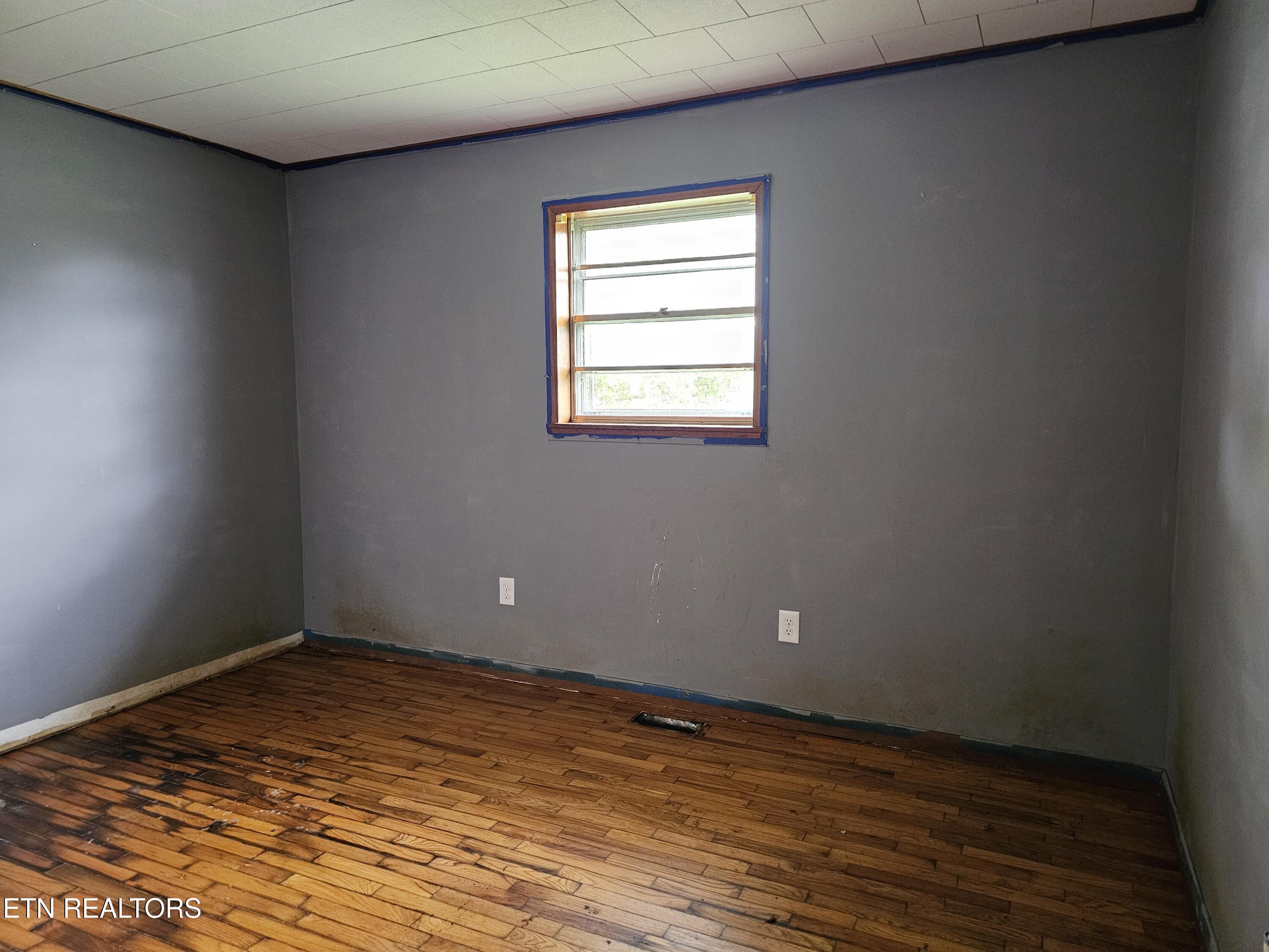 306 Wilson Hurst Street Tazewell TN 37879