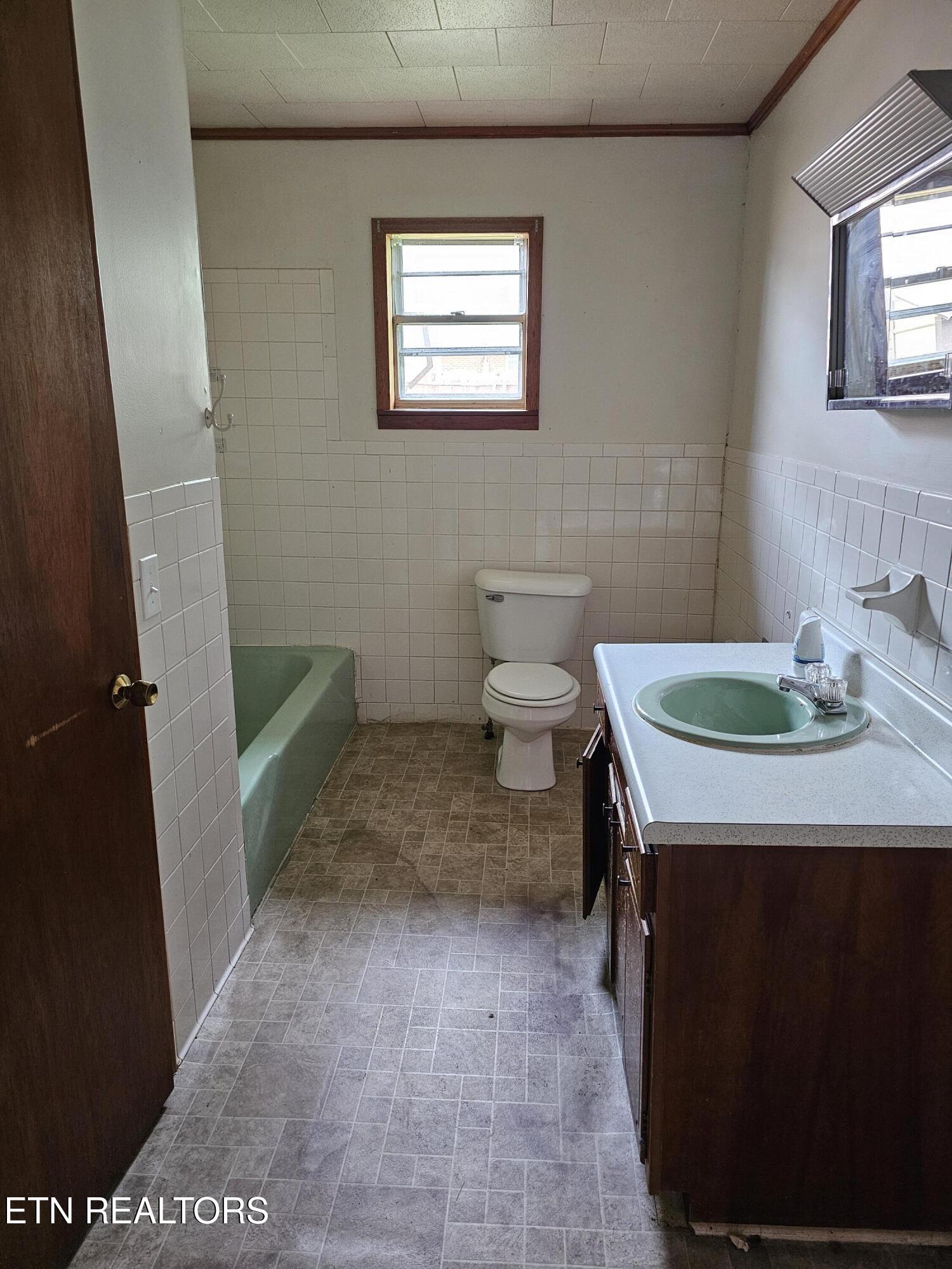 306 Wilson Hurst Street Tazewell TN 37879
