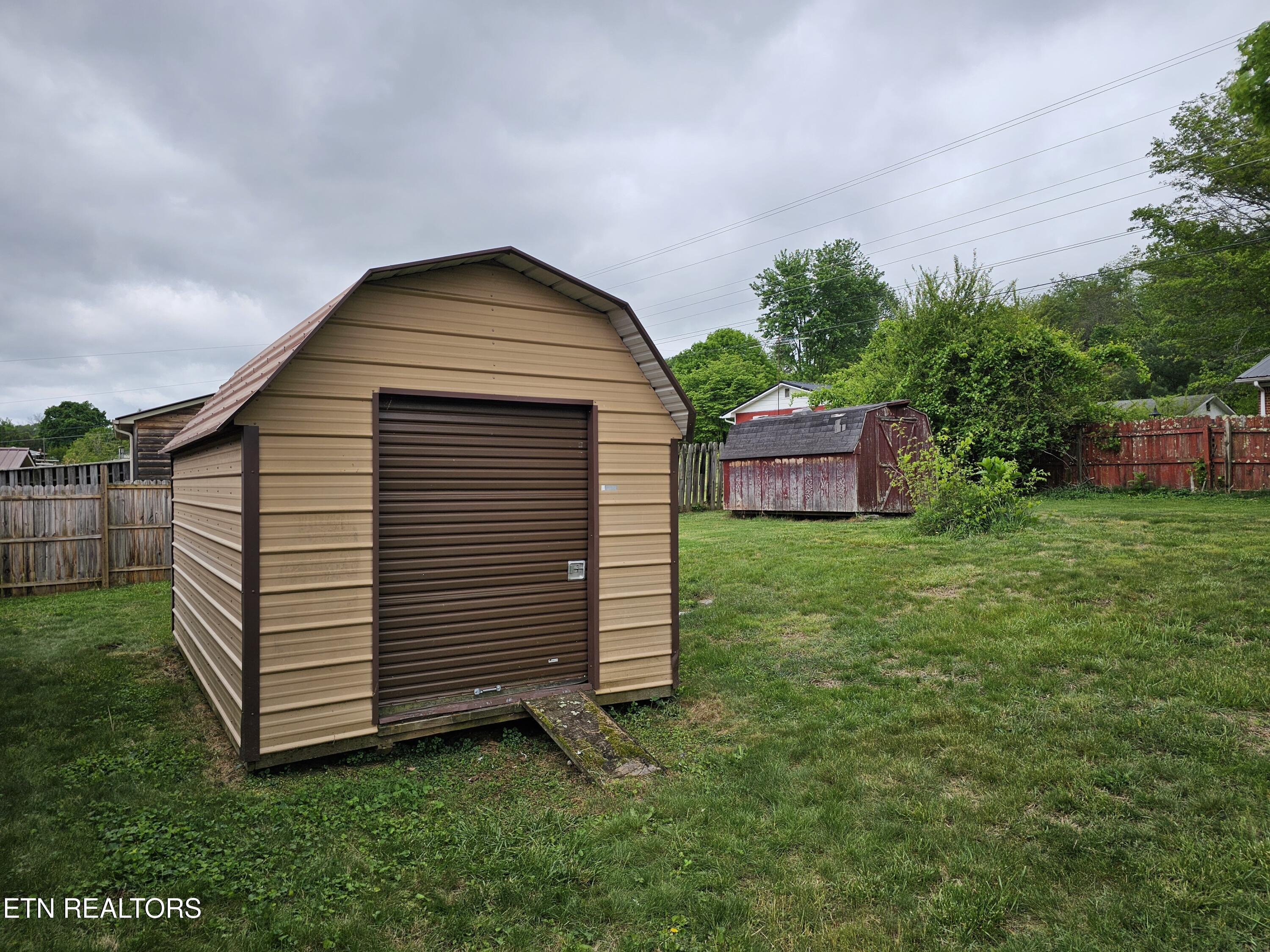 306 Wilson Hurst Street Tazewell TN 37879