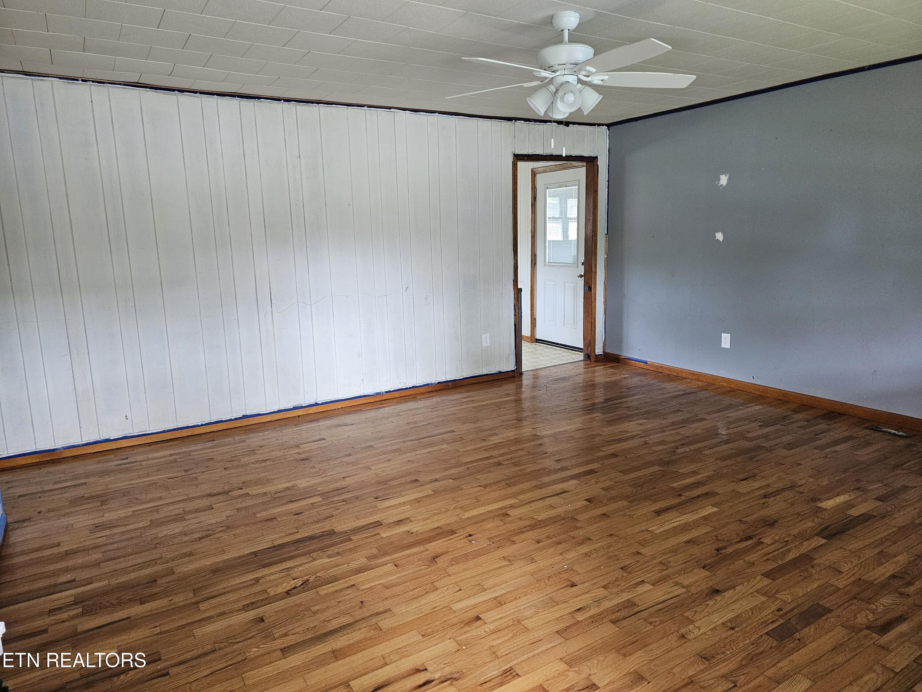 306 Wilson Hurst Street Tazewell TN 37879