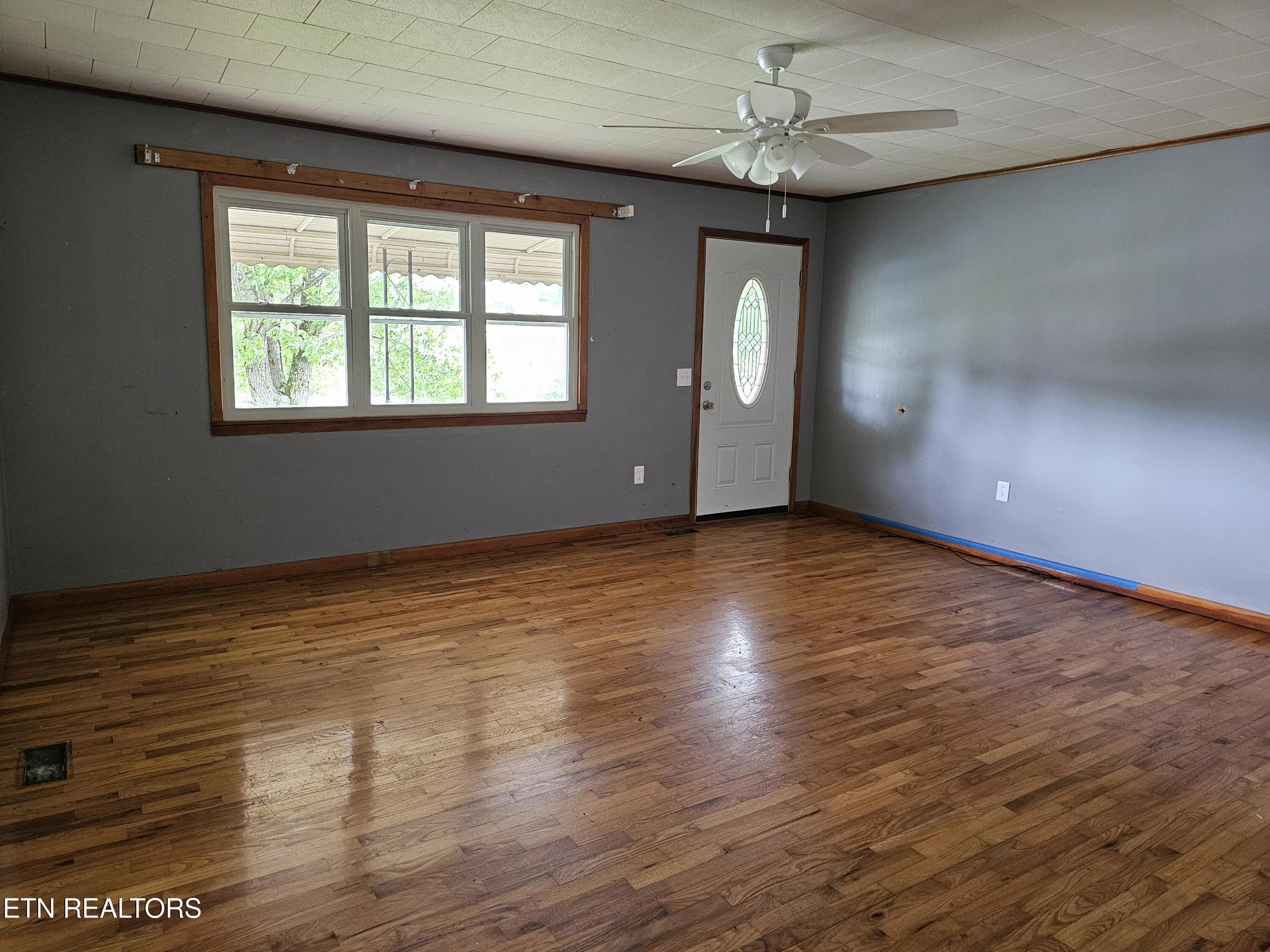 306 Wilson Hurst Street Tazewell TN 37879