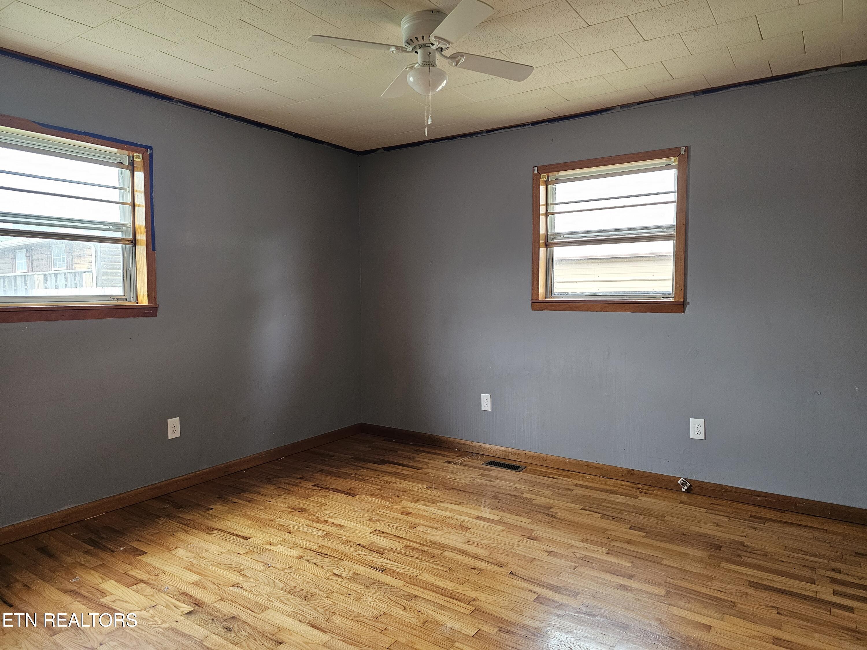 306 Wilson Hurst Street Tazewell TN 37879