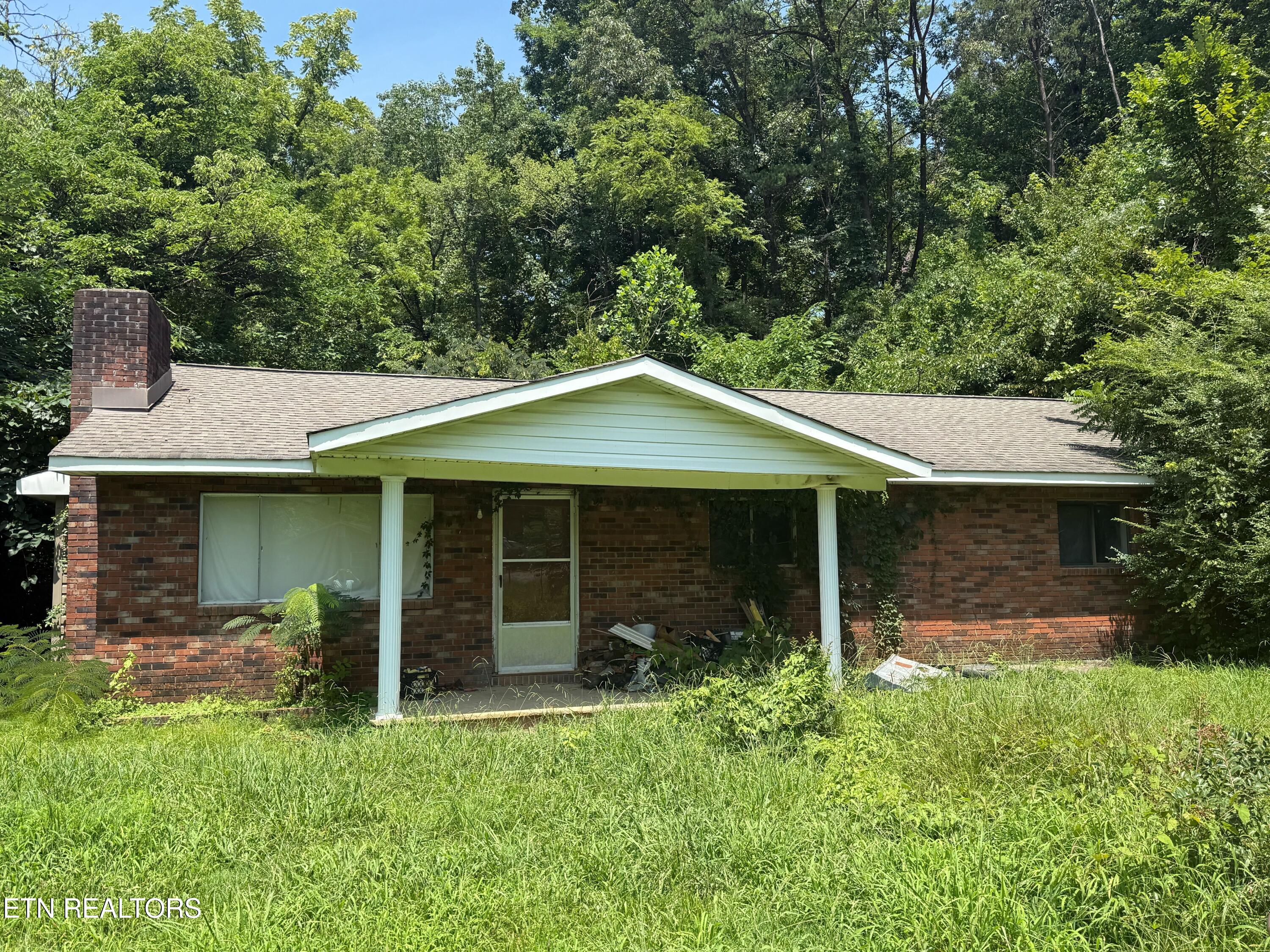 3159 Hickory Drive Pigeon Forge TN 37863
