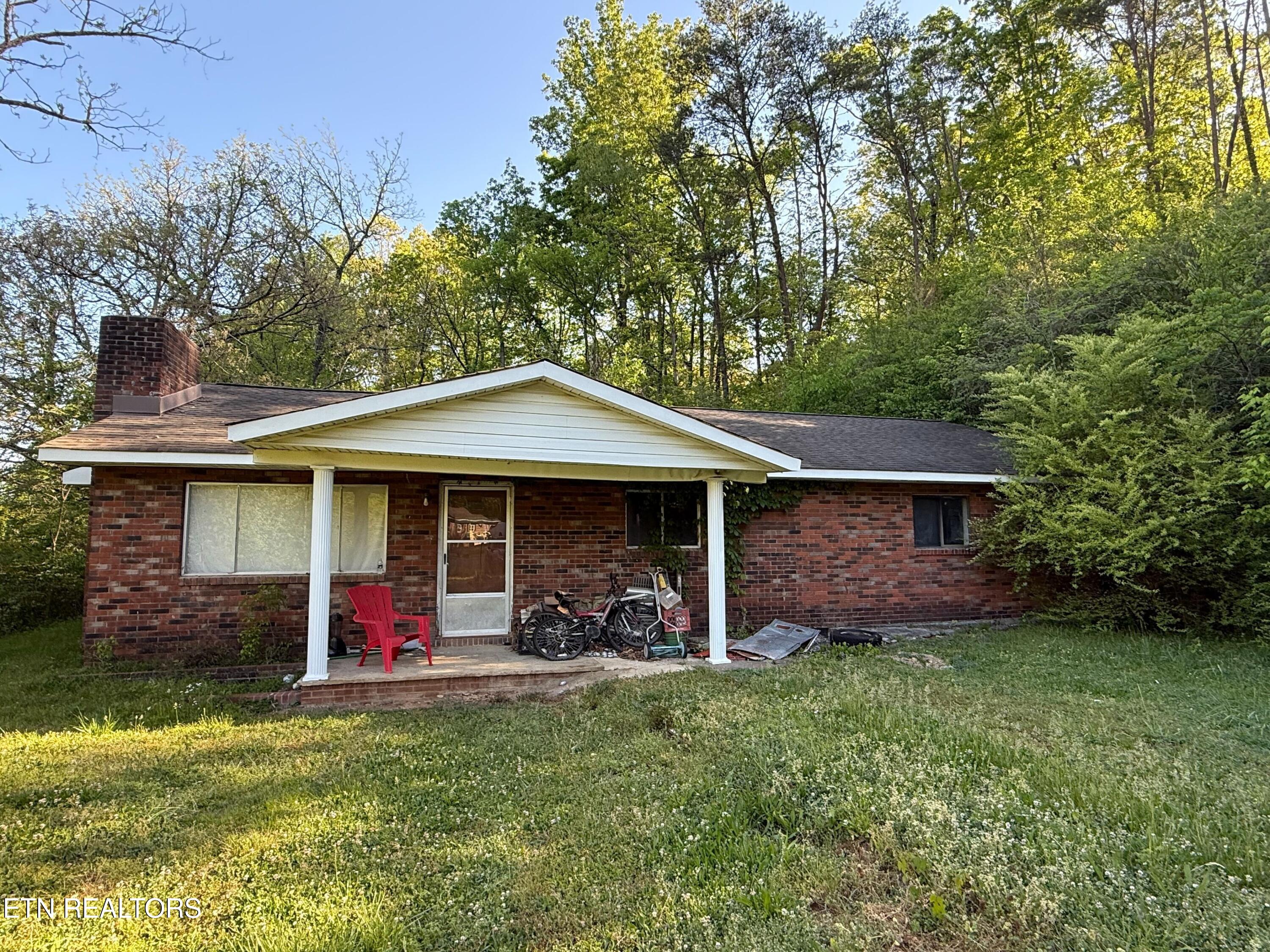 3159 Hickory Drive Pigeon Forge TN 37863