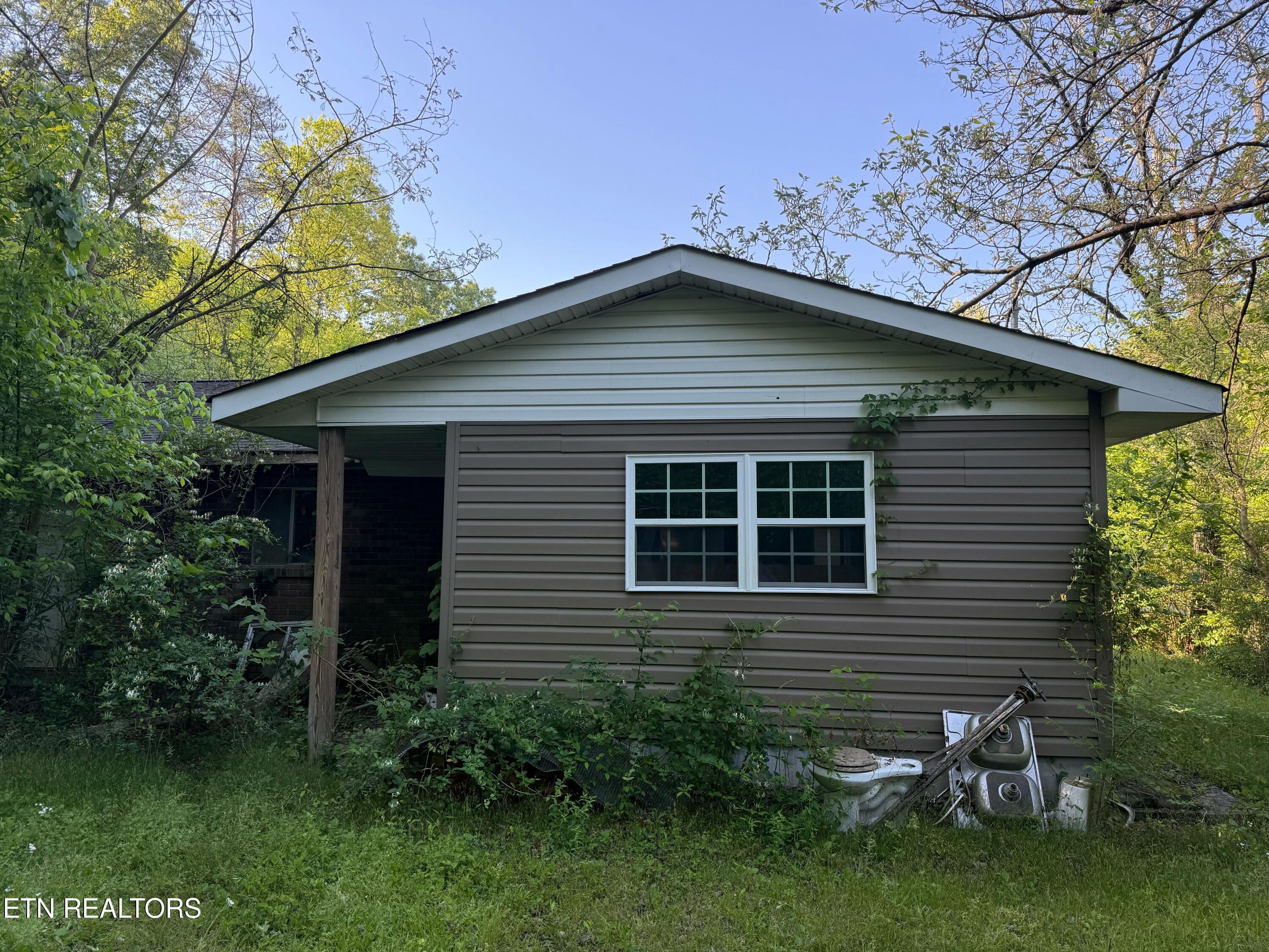 3159 Hickory Drive Pigeon Forge TN 37863