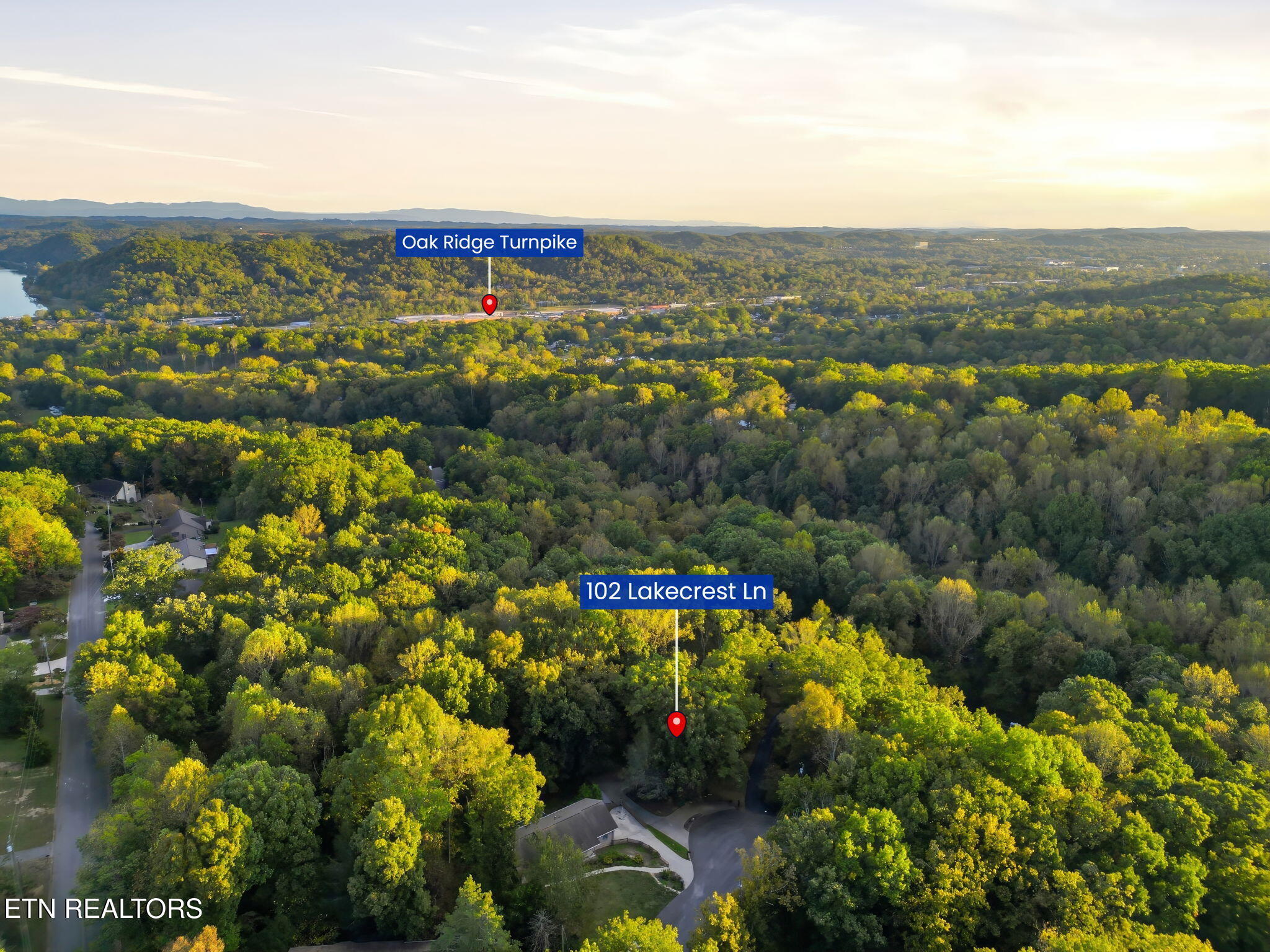 102 Lakecrest Lane Oak Ridge TN 37830