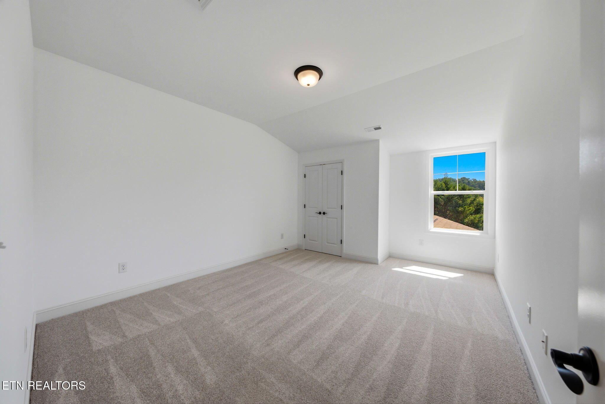 2044 Gisele Way Knoxville TN 37931