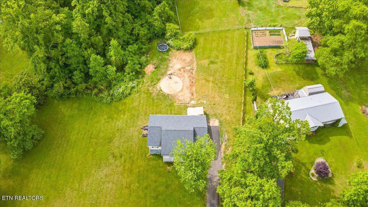 226 Mckinney Road Lafollette TN 37766