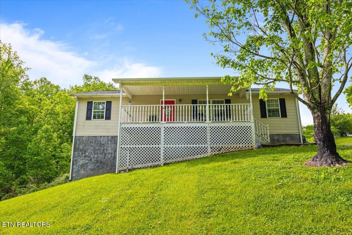 226 Mckinney Road Lafollette TN 37766