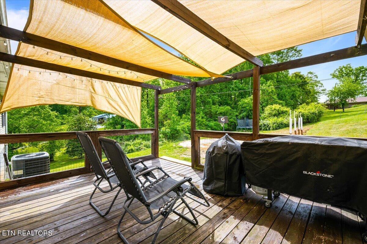 226 Mckinney Road Lafollette TN 37766
