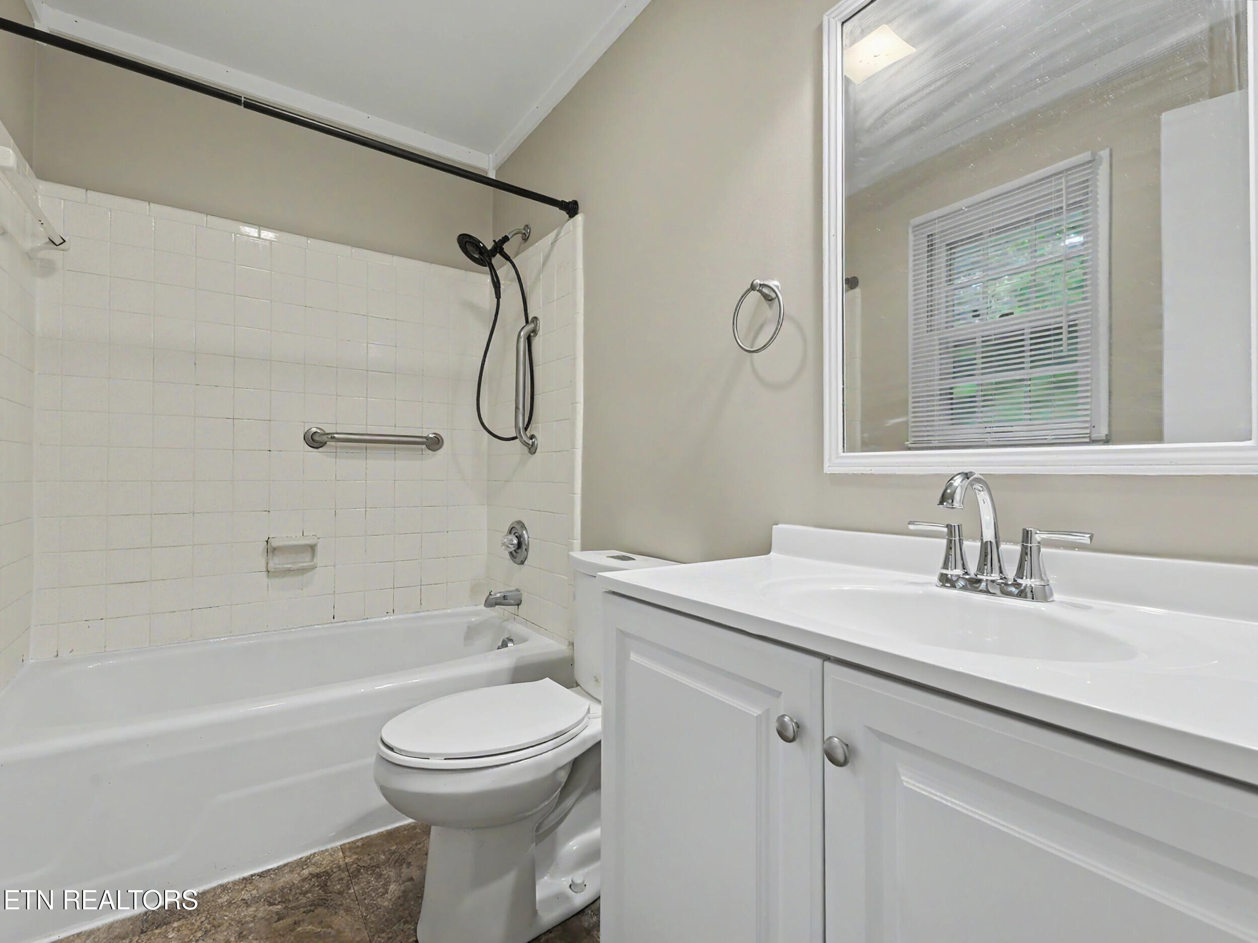 7624 Berkshire Boulevard Powell TN 37849