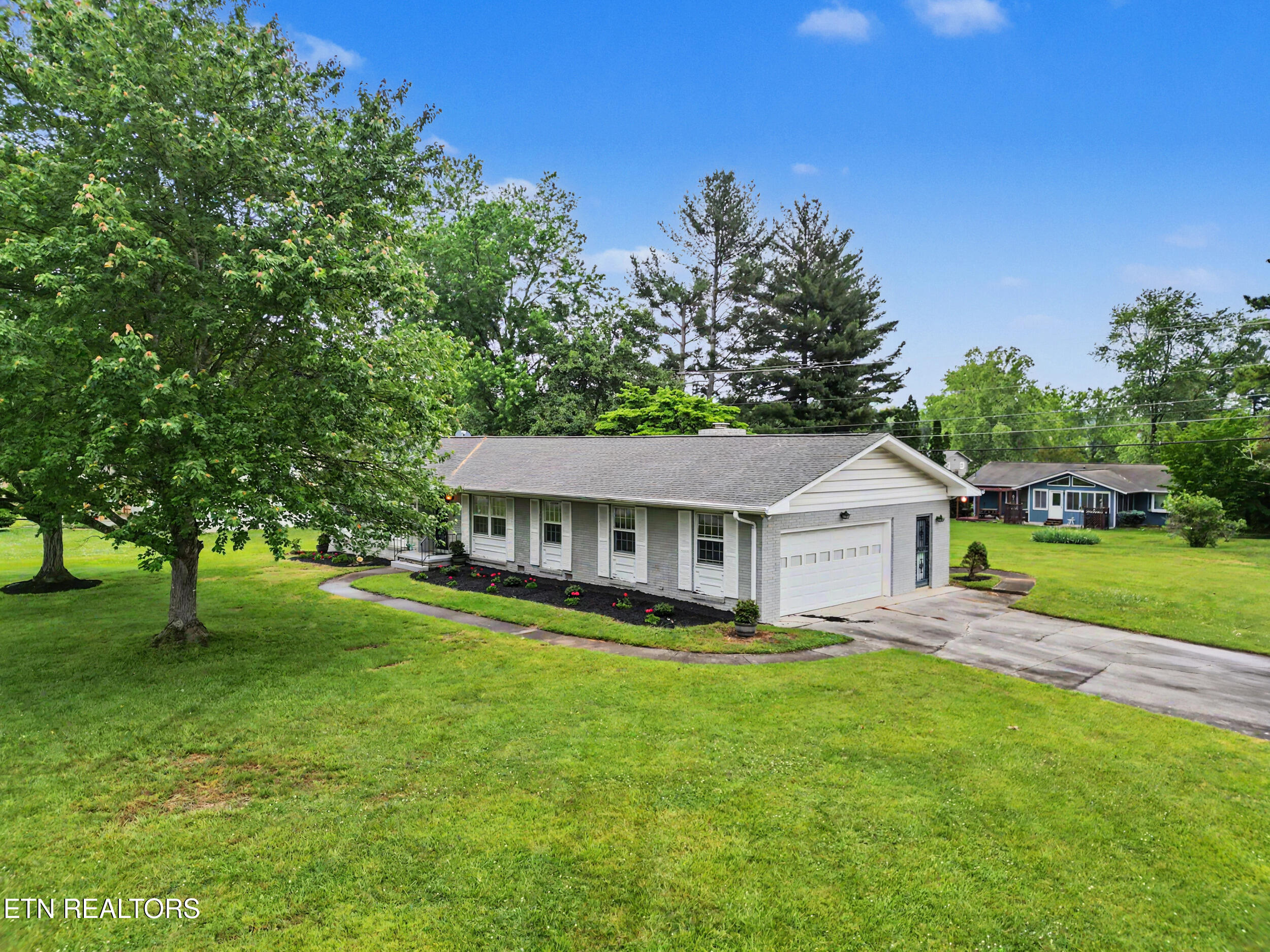 7624 Berkshire Boulevard Powell TN 37849