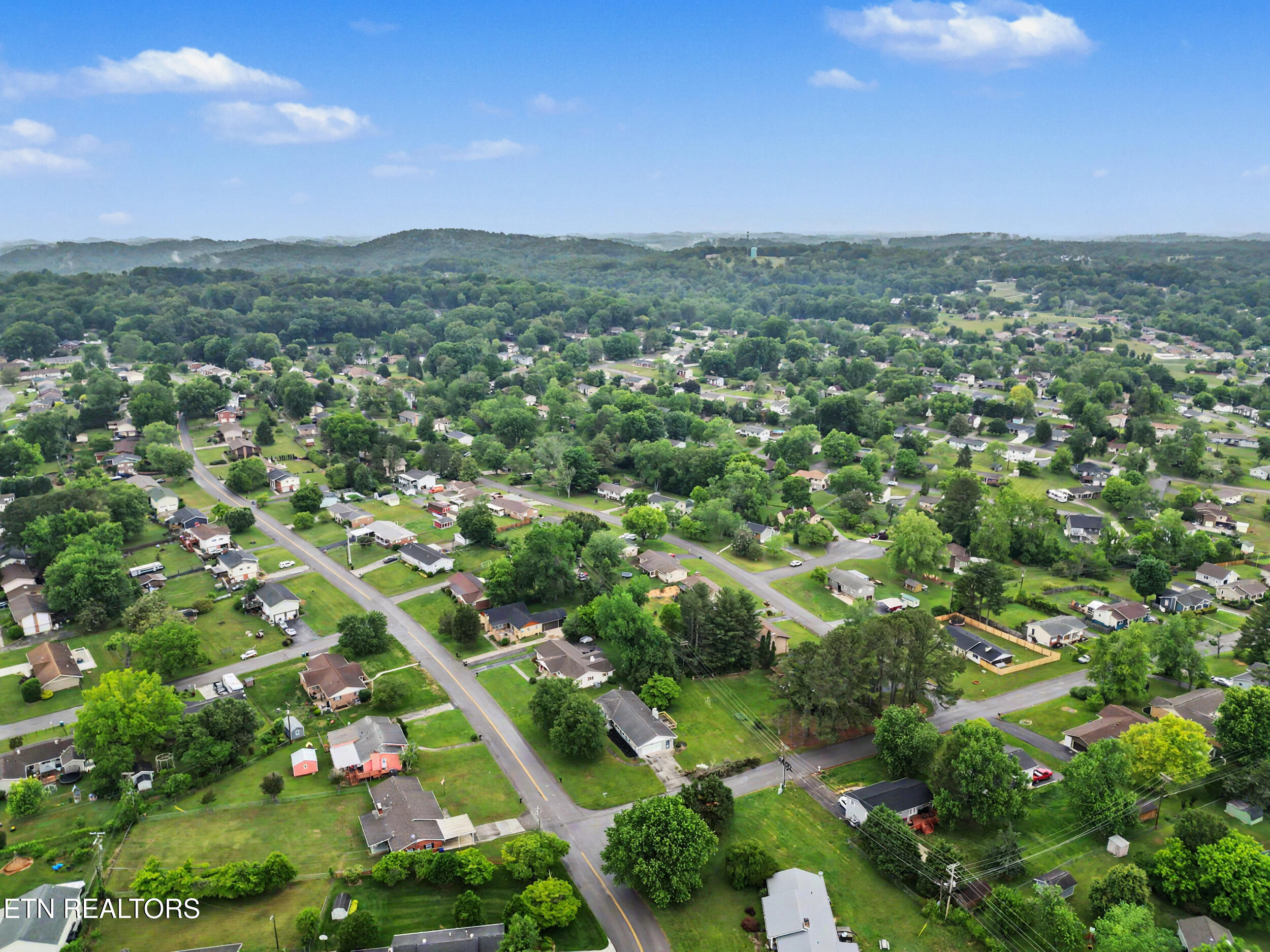 7624 Berkshire Boulevard Powell TN 37849