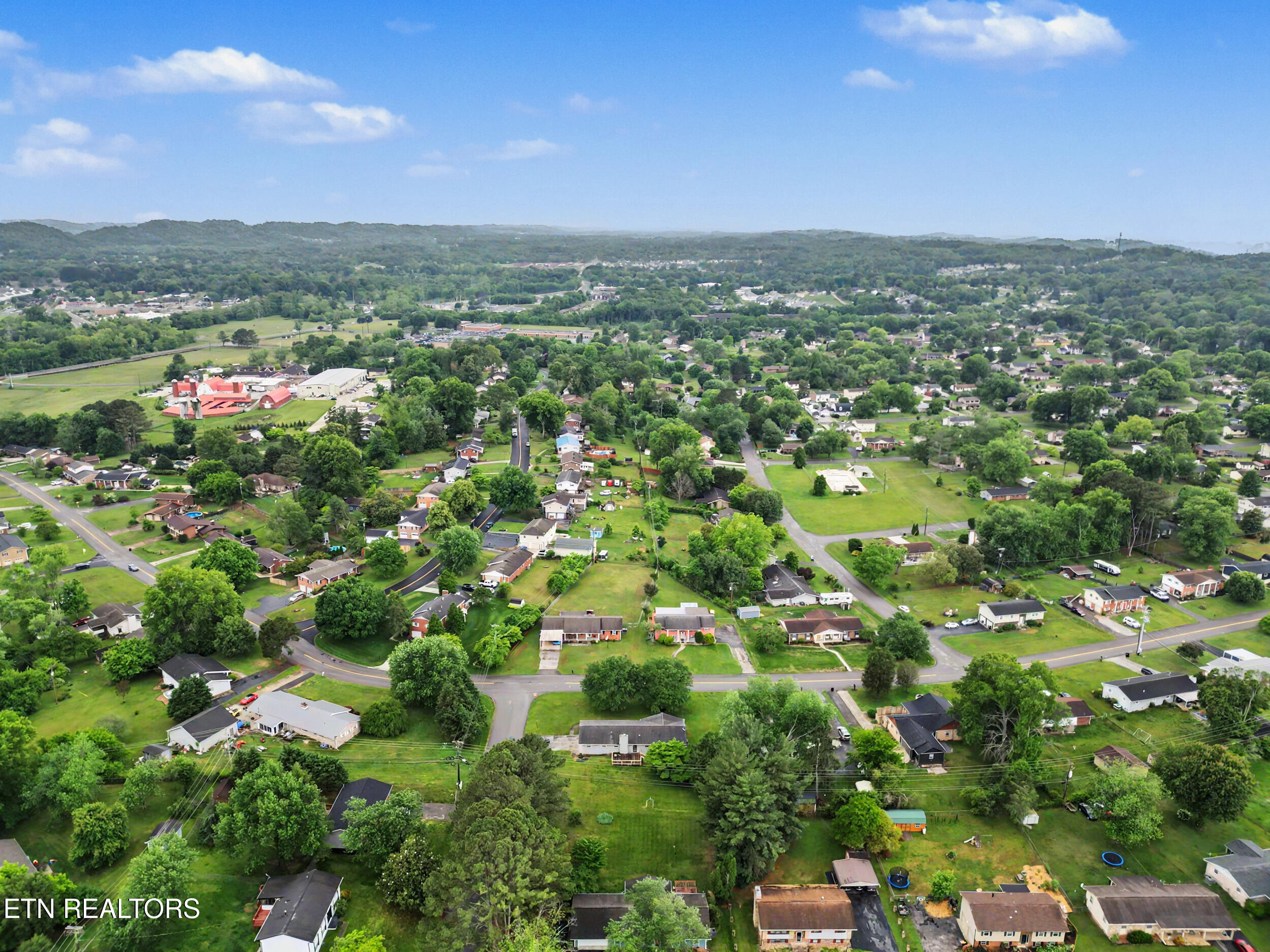7624 Berkshire Boulevard Powell TN 37849