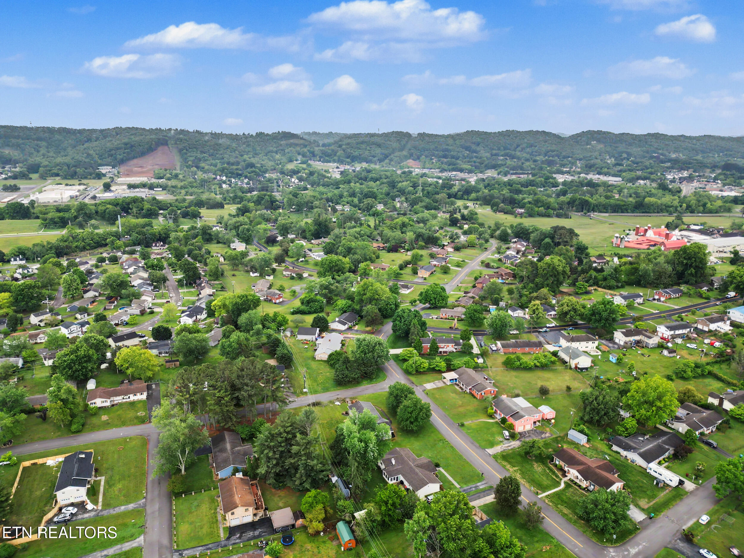 7624 Berkshire Boulevard Powell TN 37849