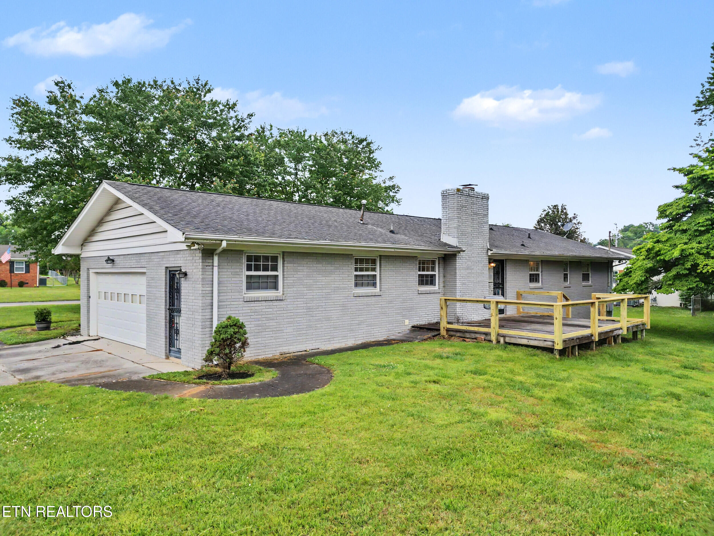7624 Berkshire Boulevard Powell TN 37849