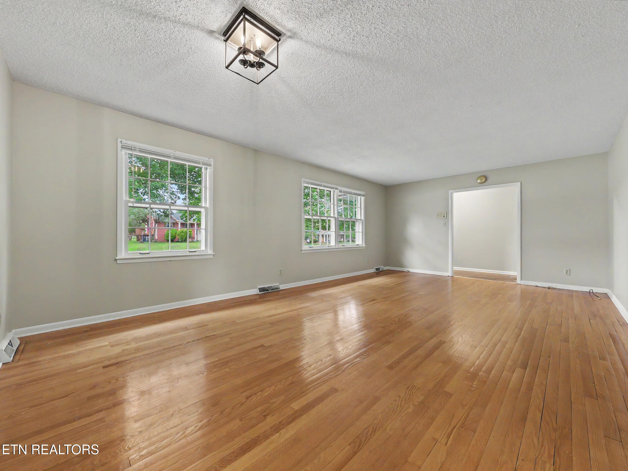 7624 Berkshire Boulevard Powell TN 37849