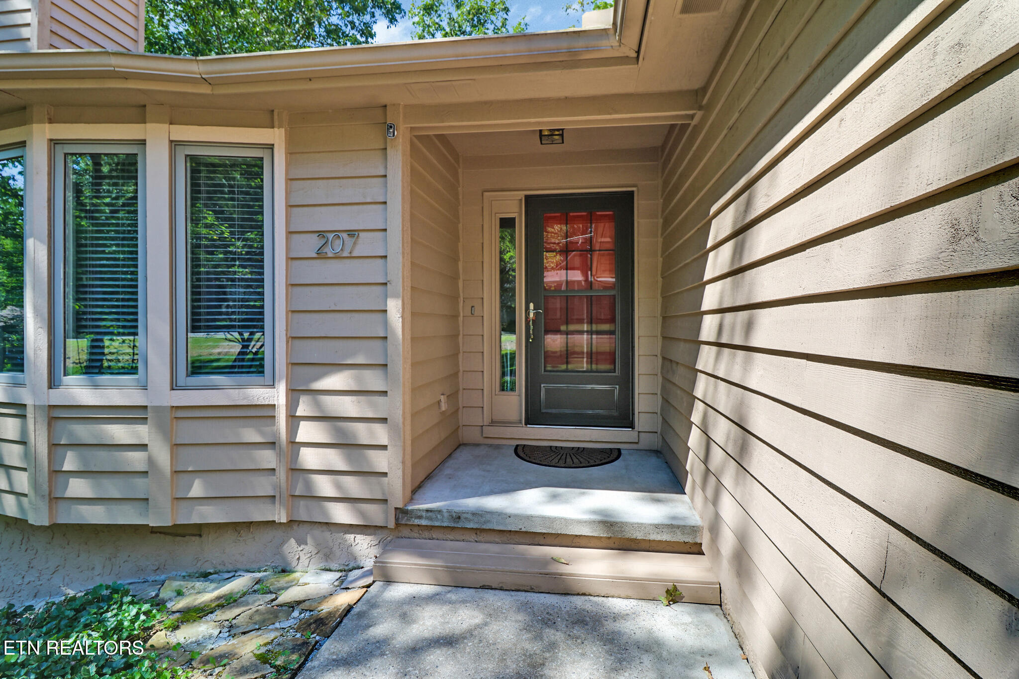 207 Overlook Lane Crossville TN 38558